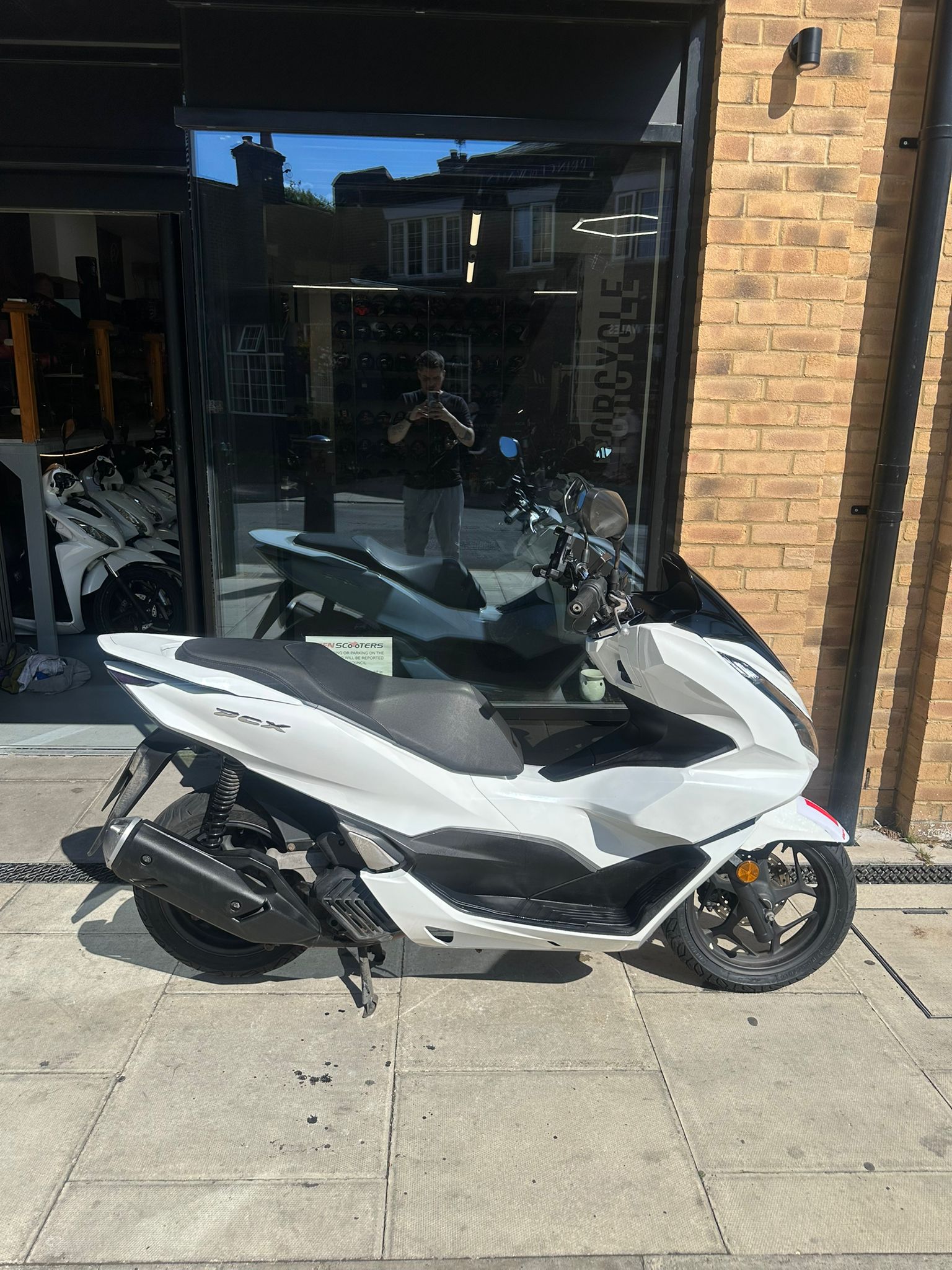 2023 HONDA PCX (FUE)