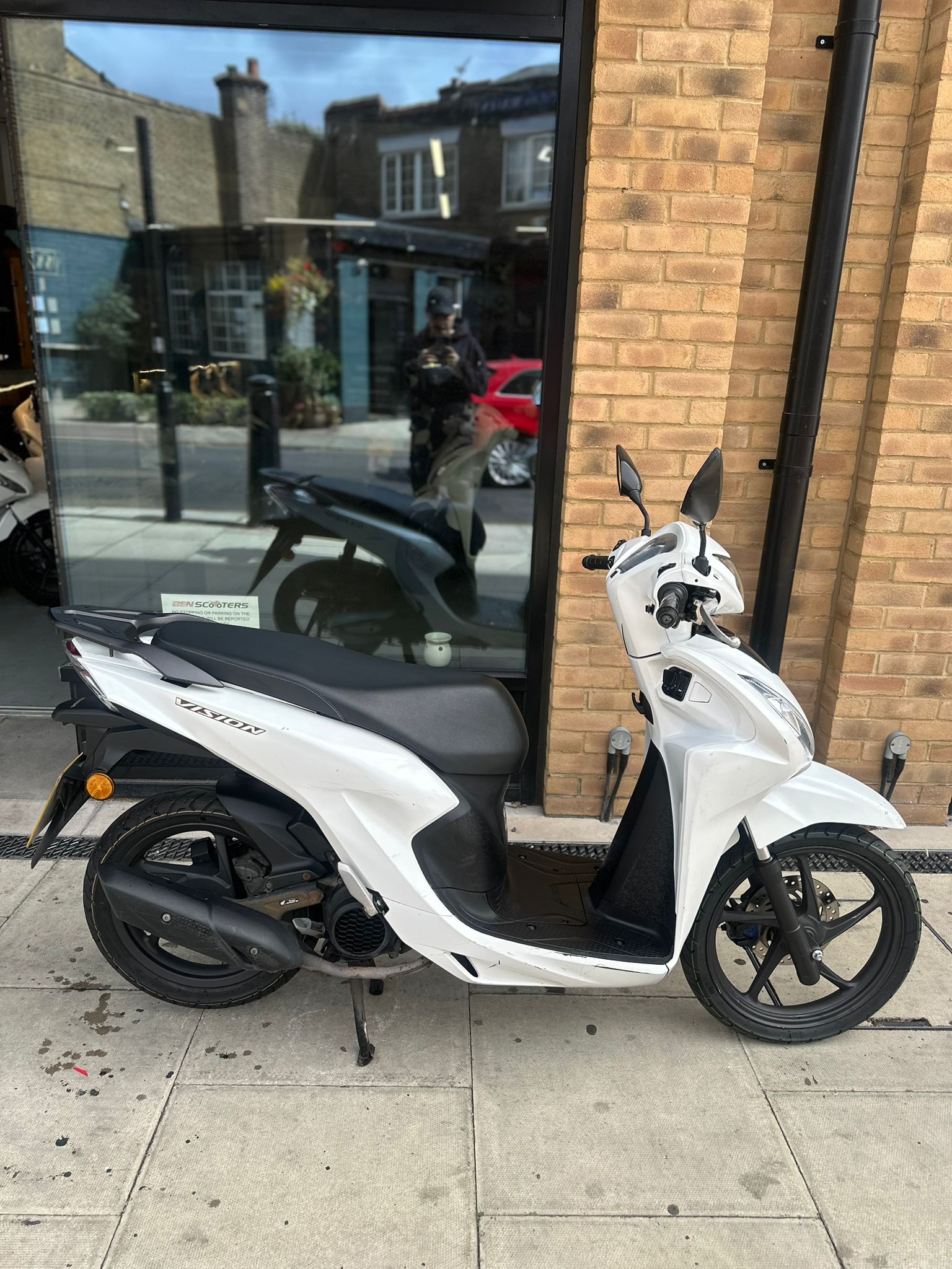 2022 HONDA VISION (WVU)