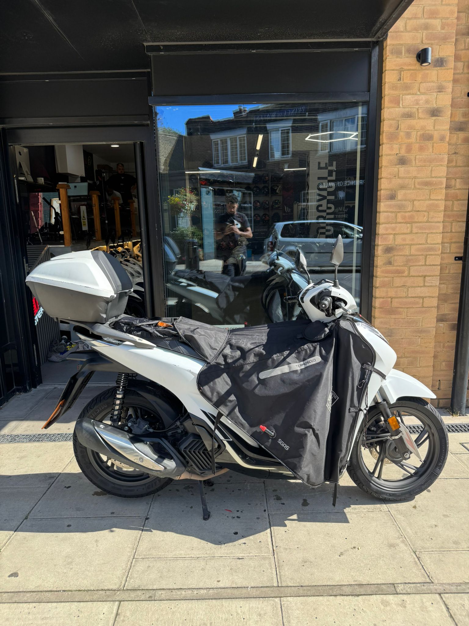 2022 HONDA SH (OXT)