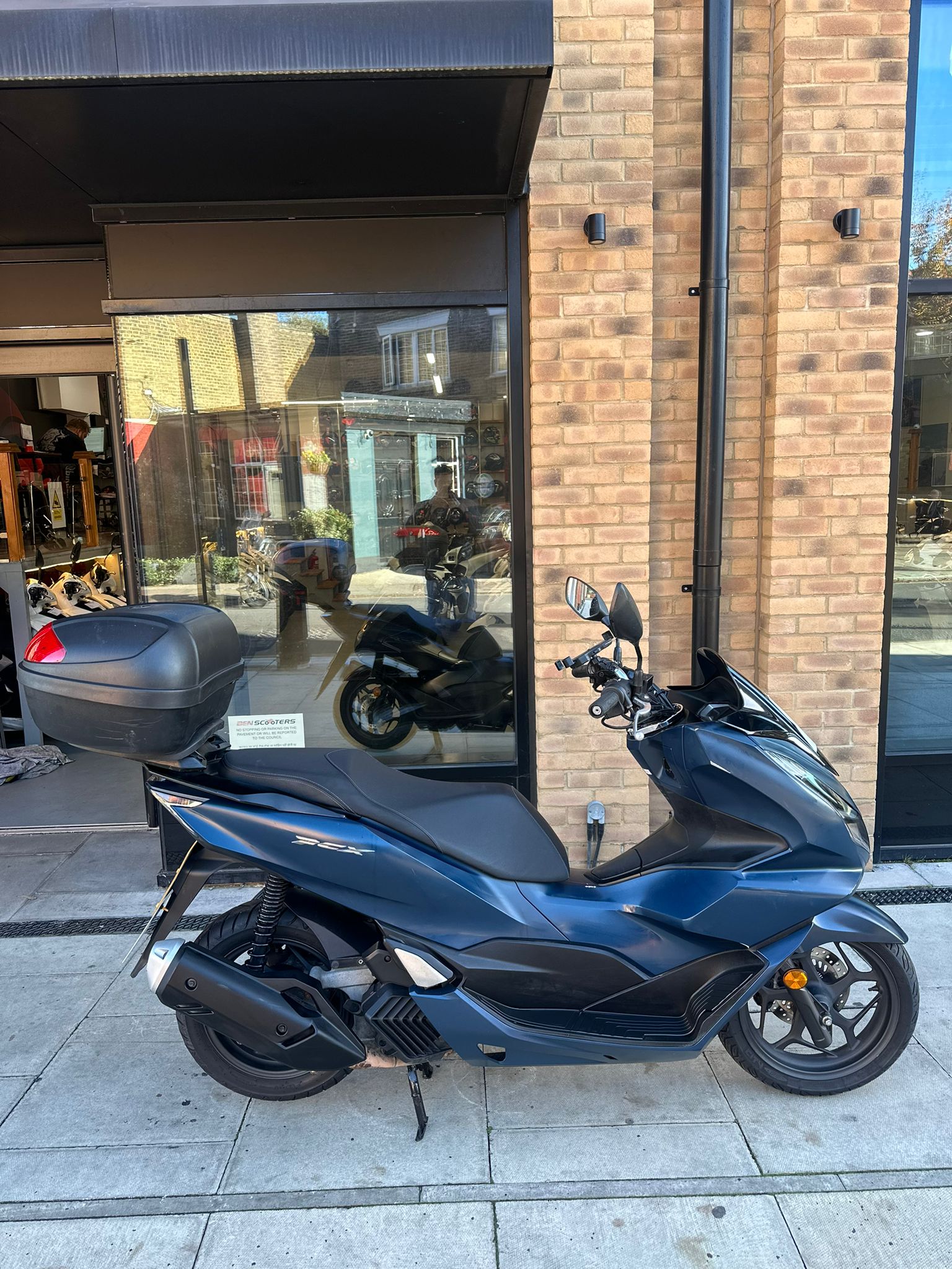 2023 HONDA PCX (LBG)