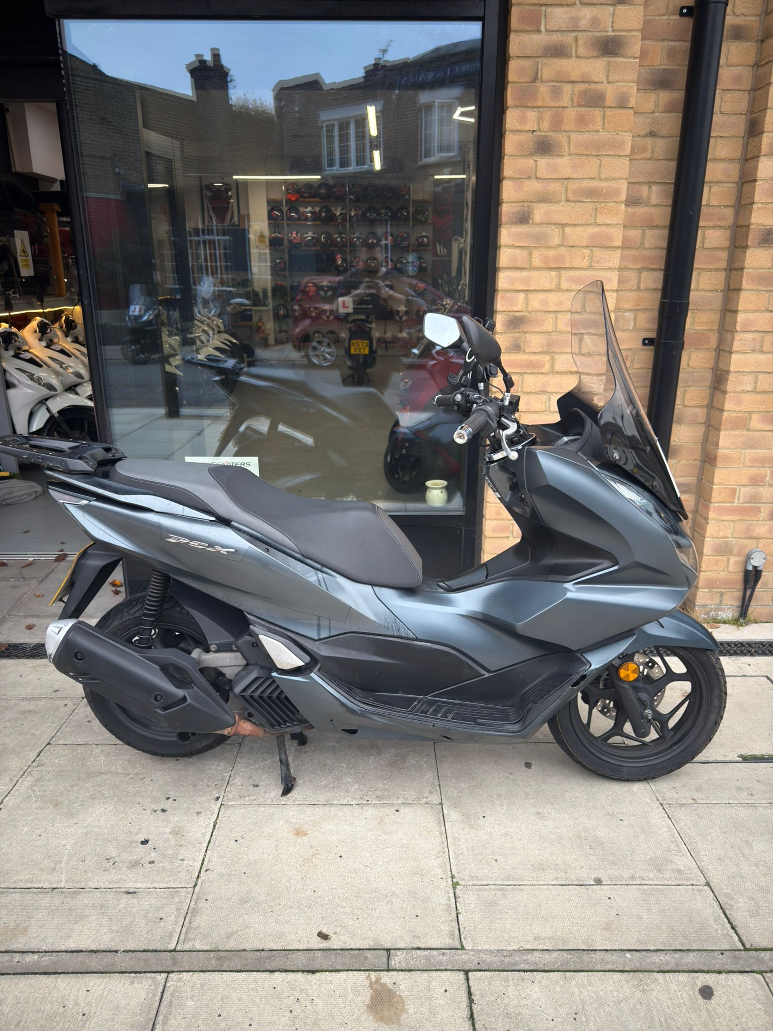 2022 HONDA PCX (GJU)