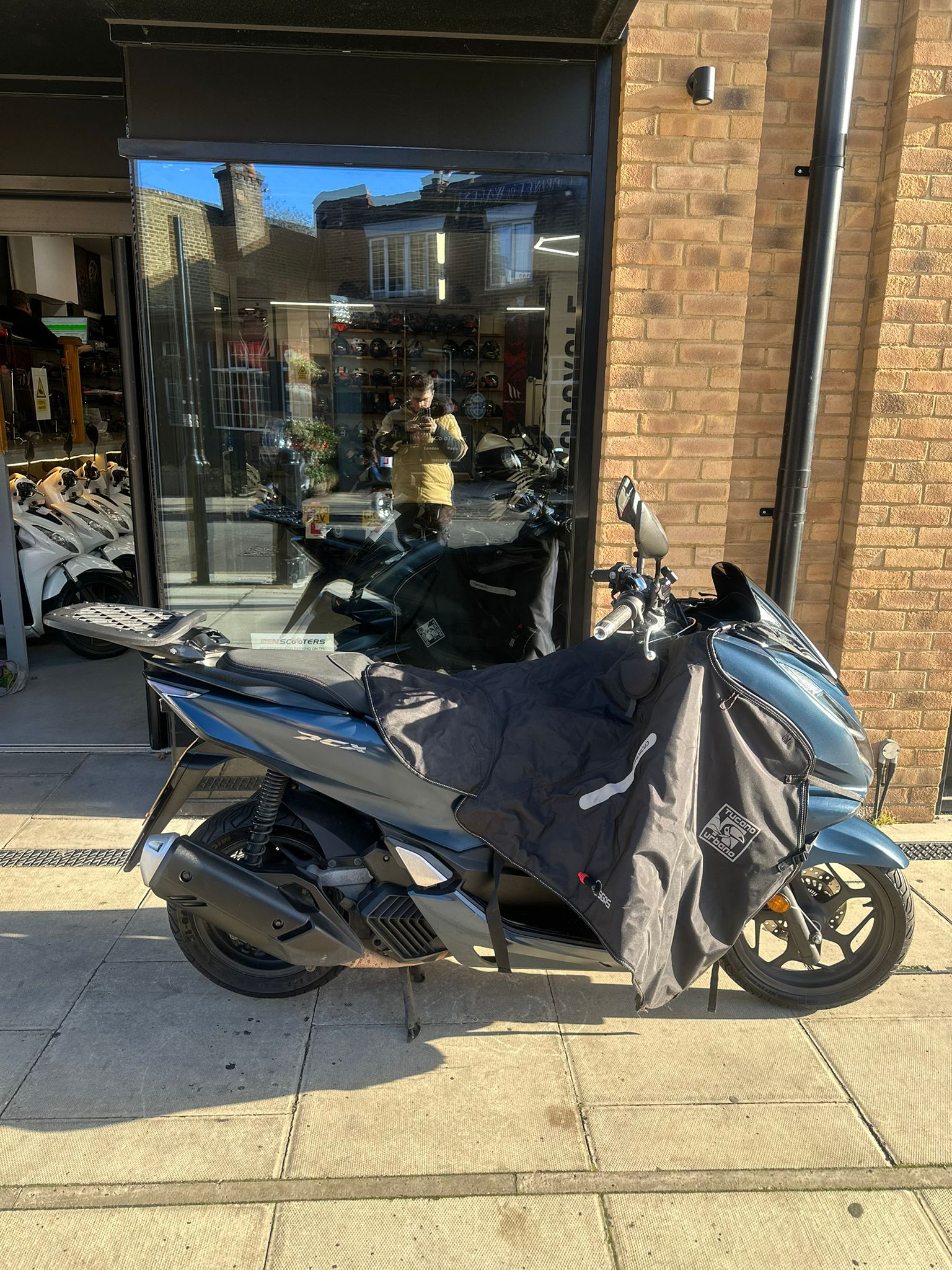 2023 HONDA PCX (MKK)     