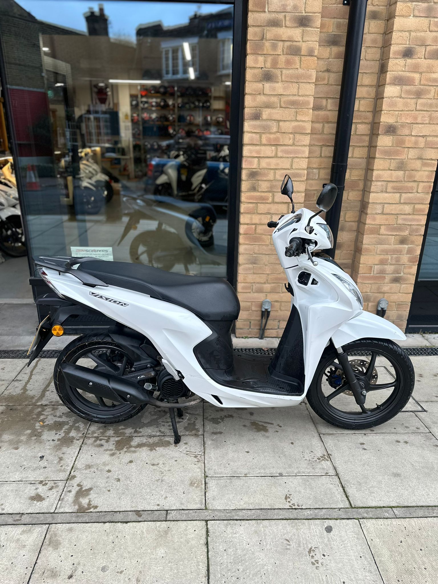 2023 HONDA VISION (URV)       