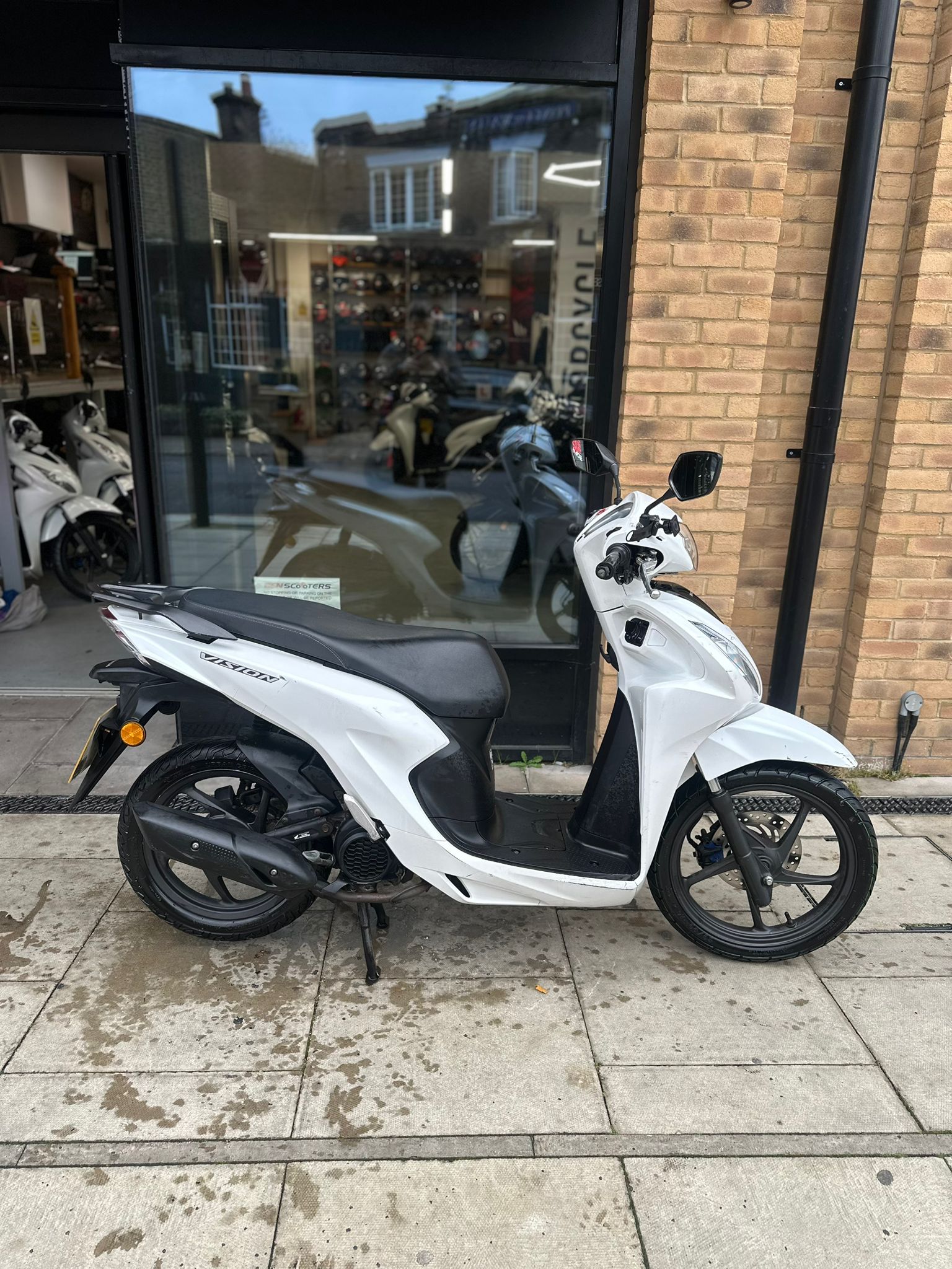 2023 HONDA VISION (WYV)         