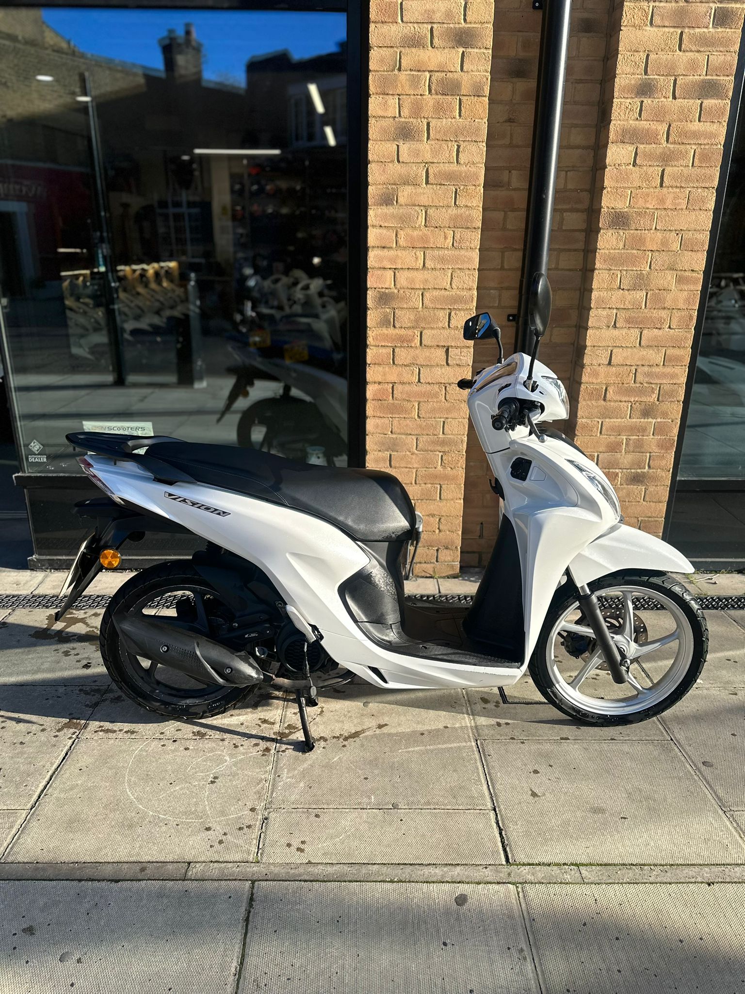 2023 HONDA VISION (UTL)                           