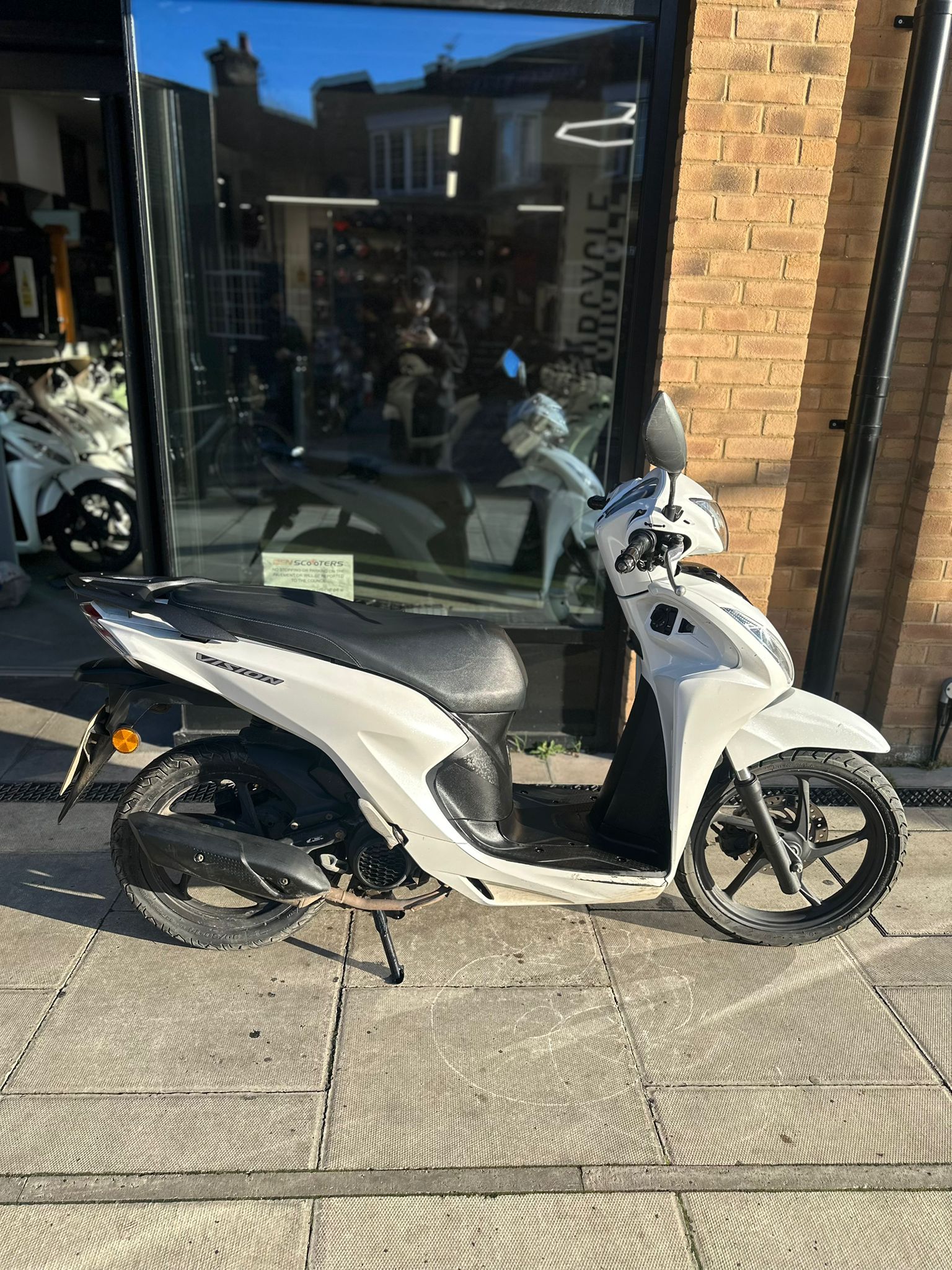 2023 HONDA VISION (VCG)                              