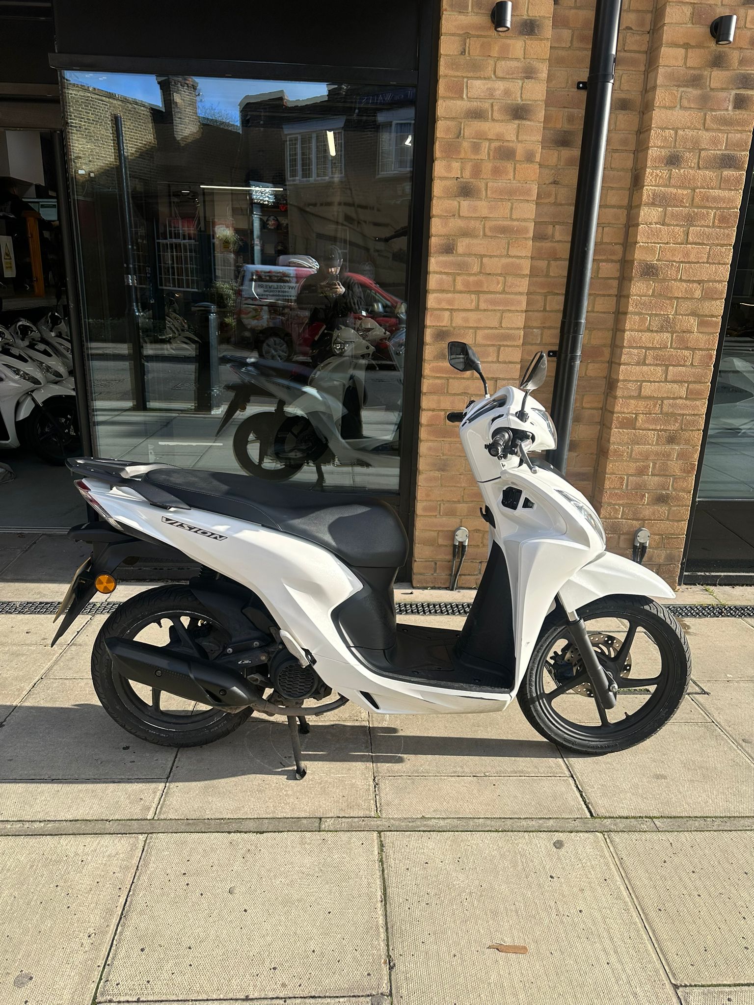 2023 HONDA VISION (APO)                                         