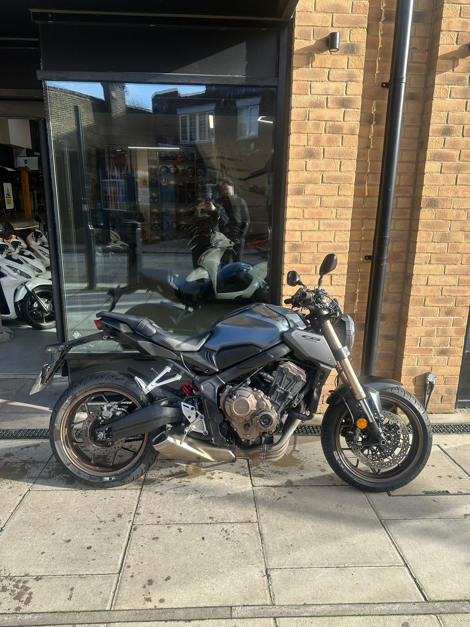 2023 HONDA CB 650 R (DZD)                                           