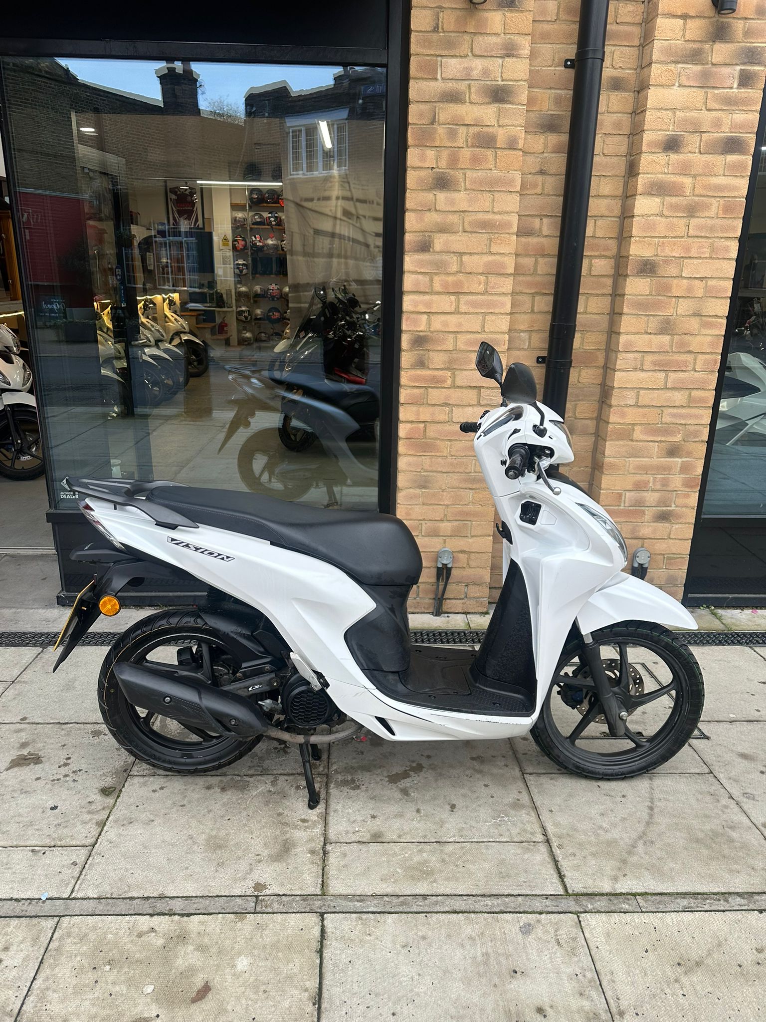 2024 HONDA VISION (MHA)                                                 