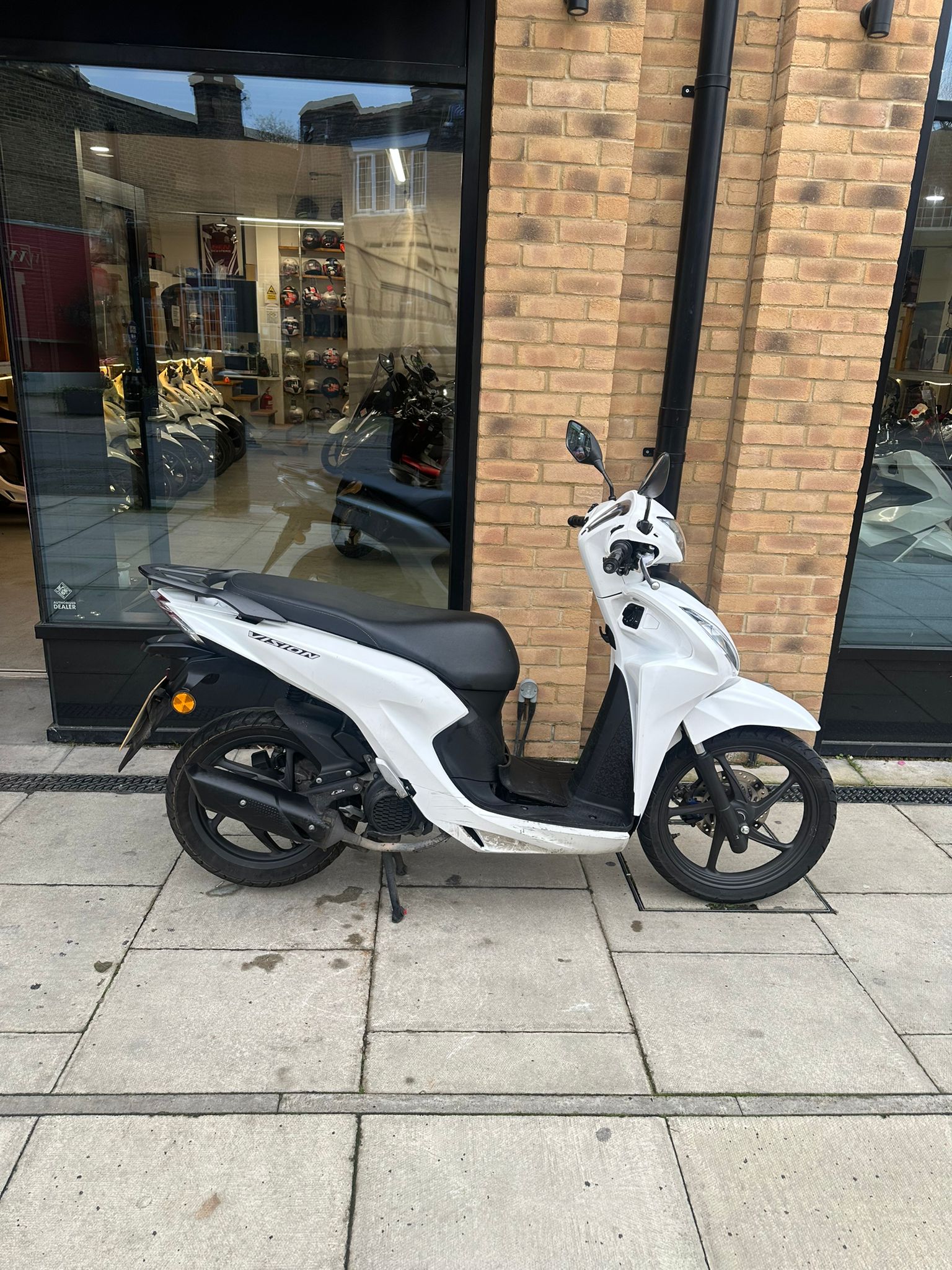 2024 HONDA VISION (AJX)                                                  