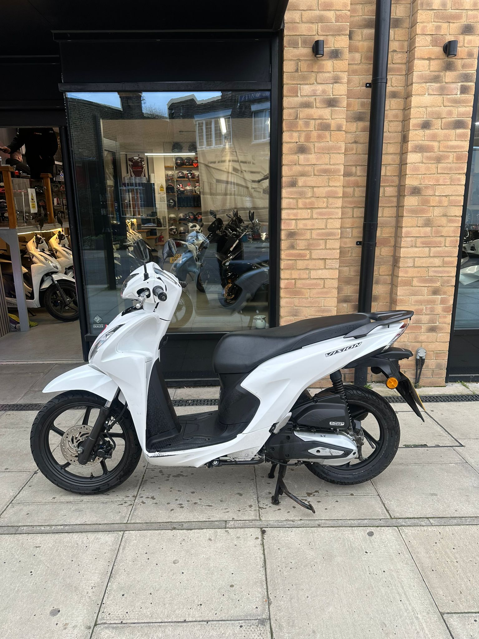 2023 HONDA VISION (XKF)                                                      