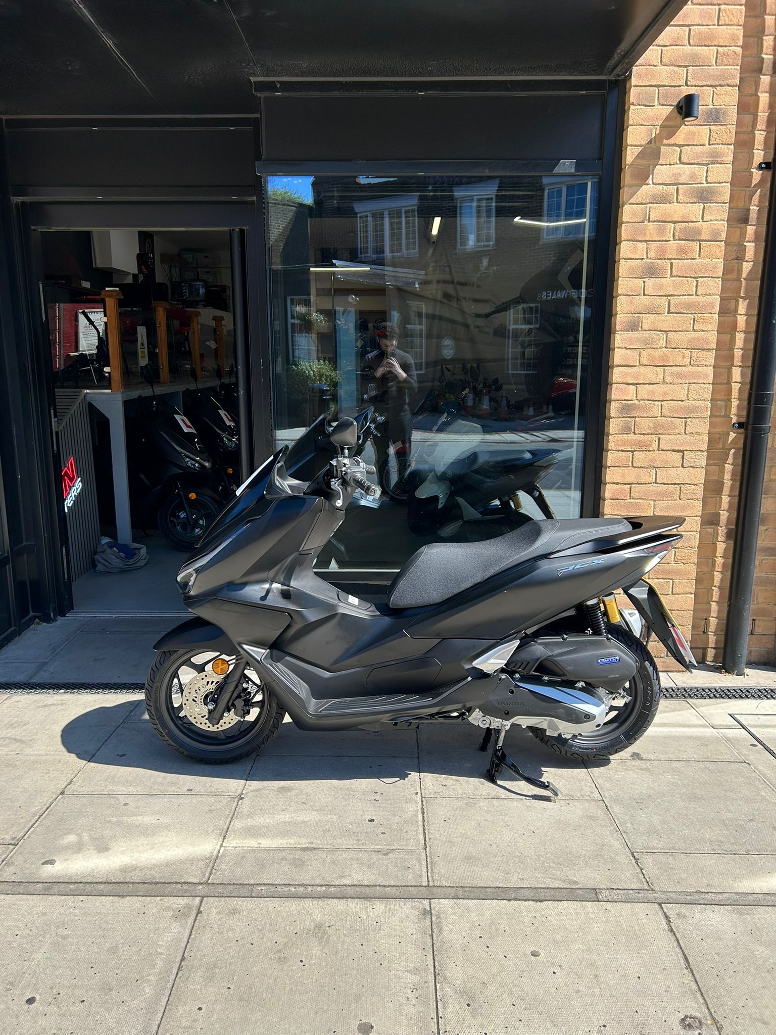 2026 HONDA PCX (LWO)