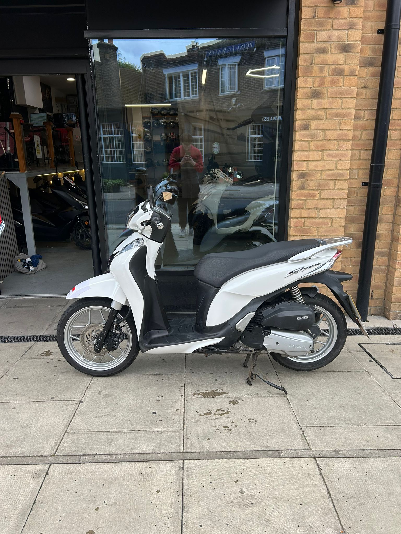 2017 HONDA SH MODE (DLV)