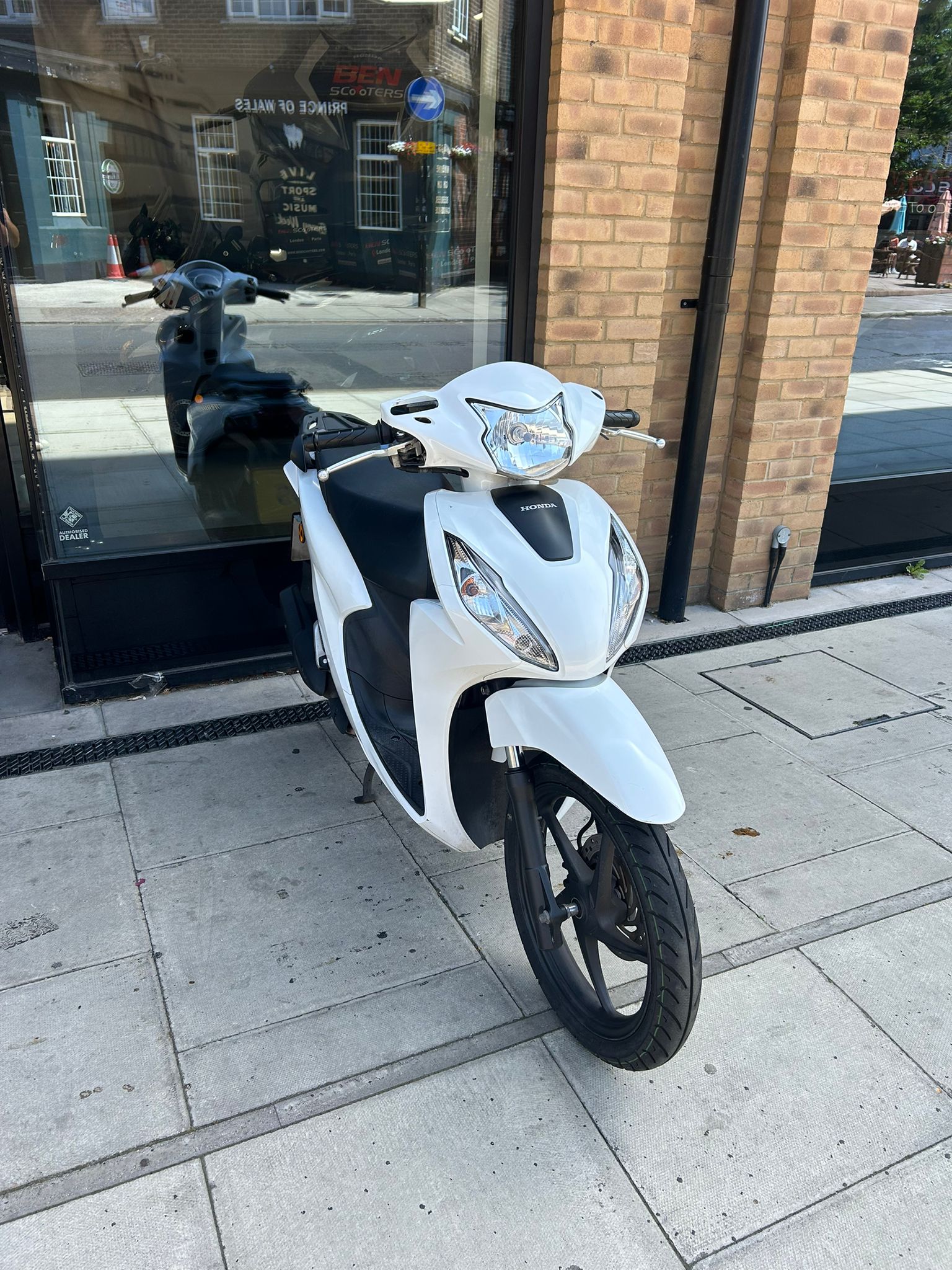 2024 HONDA VISION (NXD)