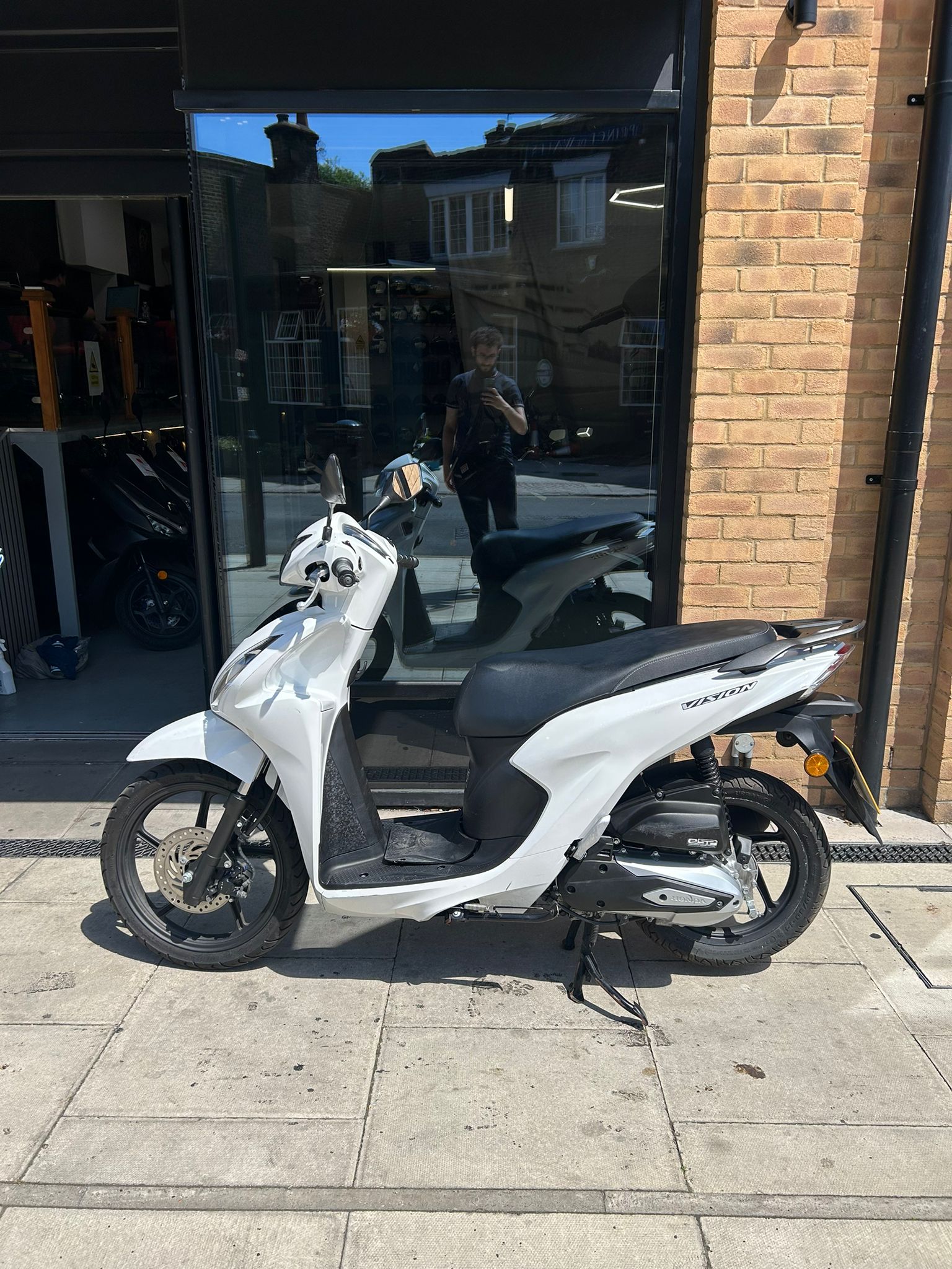 2024 HONDA VISION (WWP)