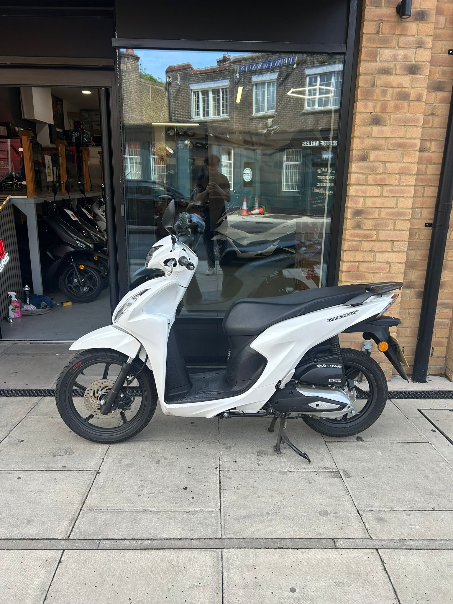 2024 HONDA VISION (EFY)