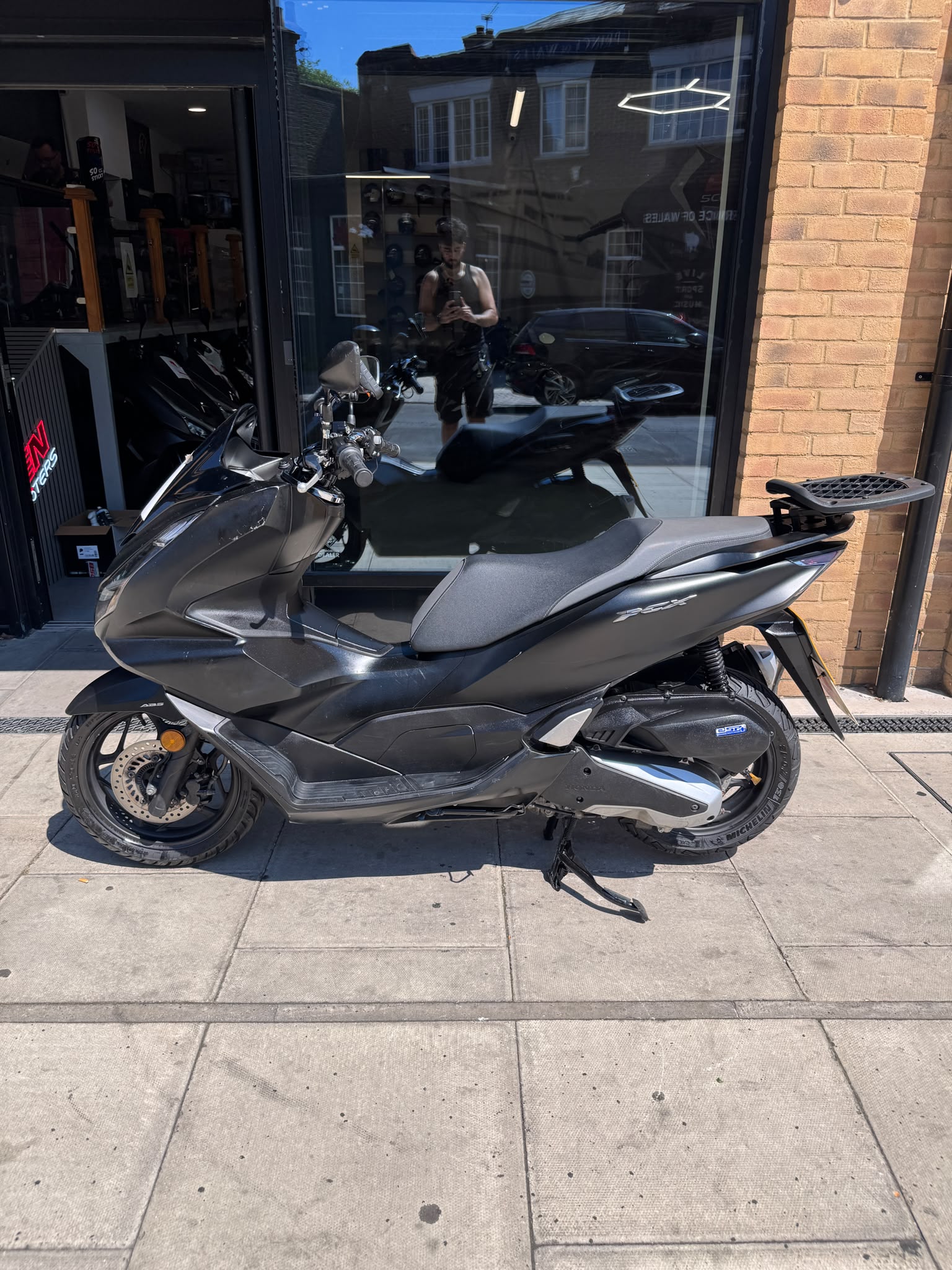 2023 HONDA PCX (BWL)