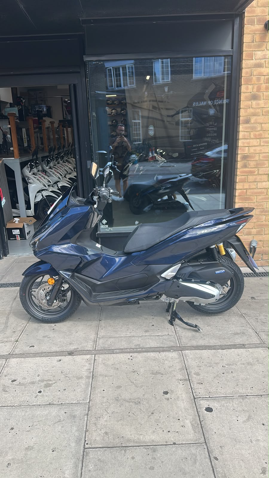 2026 HONDA PCX (UZC)