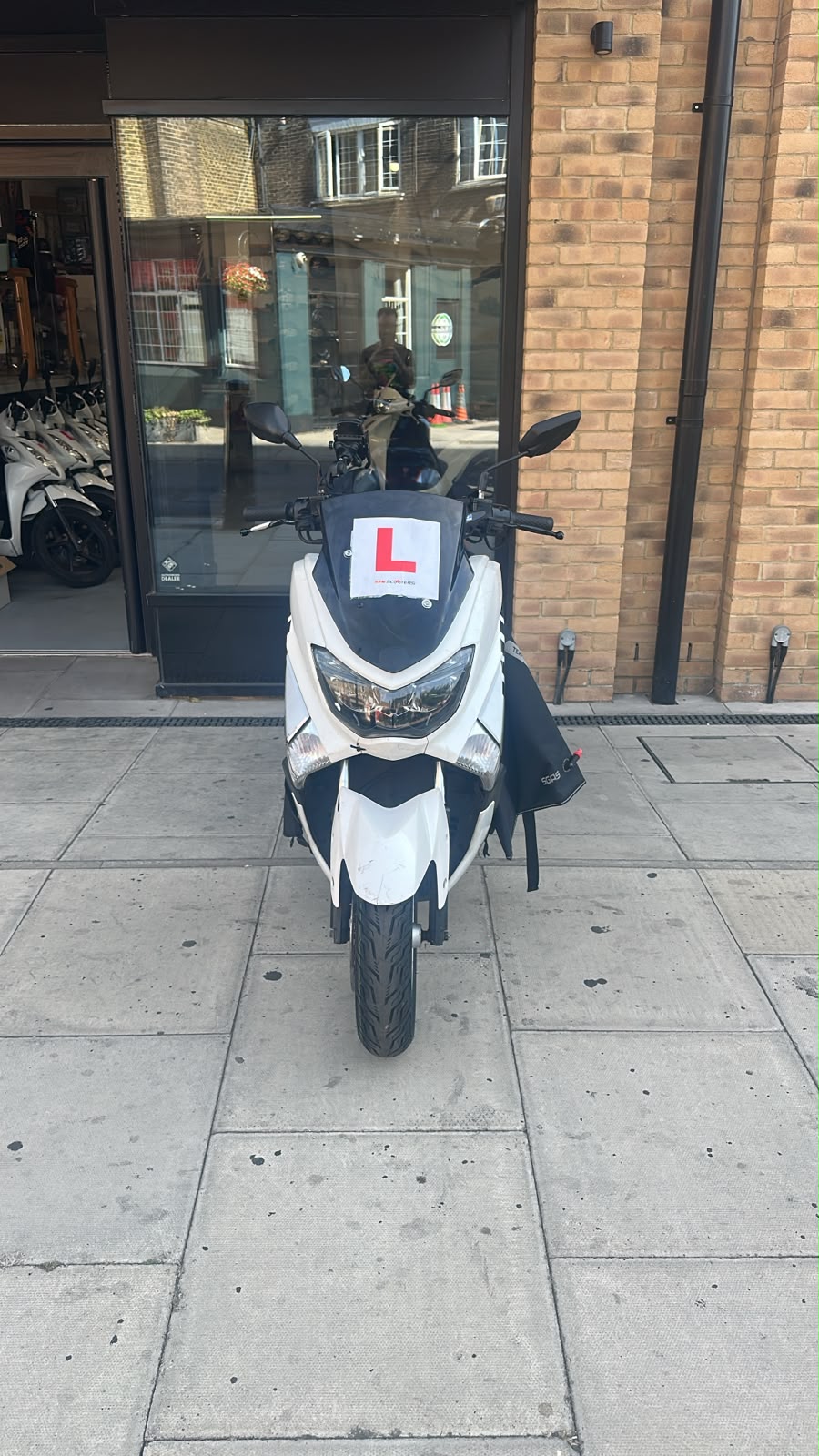 2016 HONDA PCX (DMO)