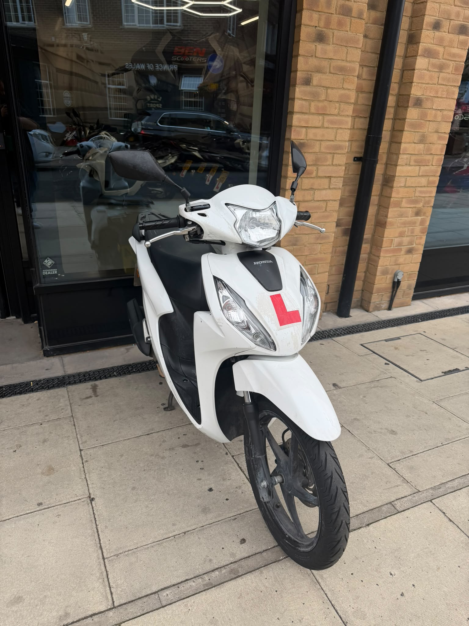 HONDA VISION 2024(YGA)