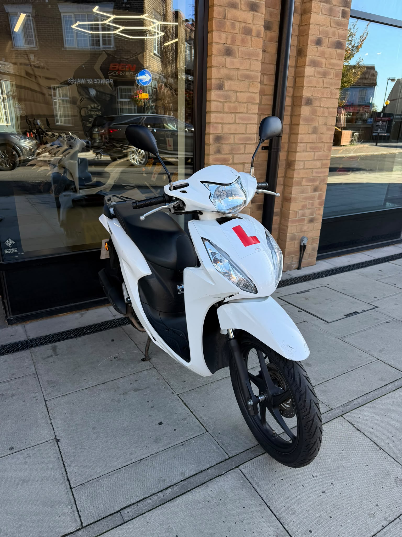 HONDA VISION 2024 (MVW)