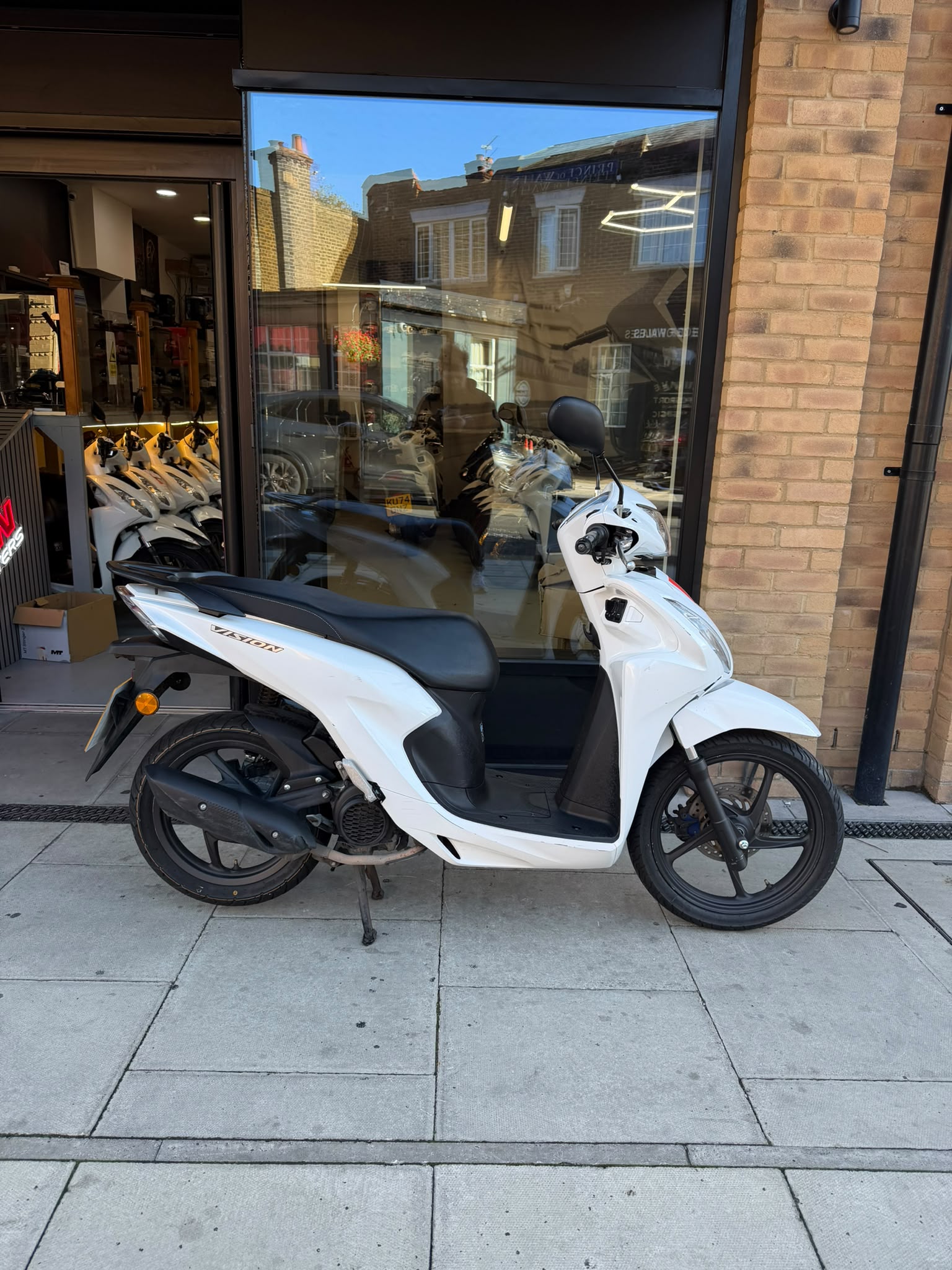 HONDA VISION 2024 (MVW)