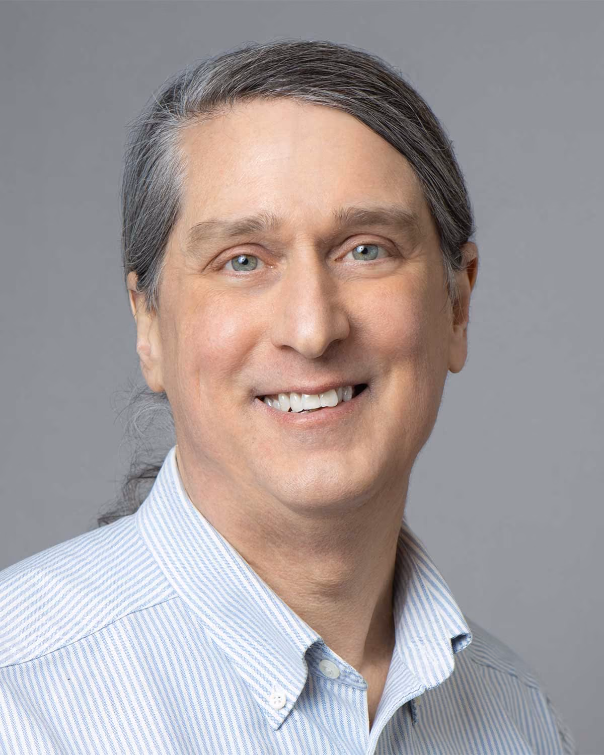 Daren Follweiler headshot