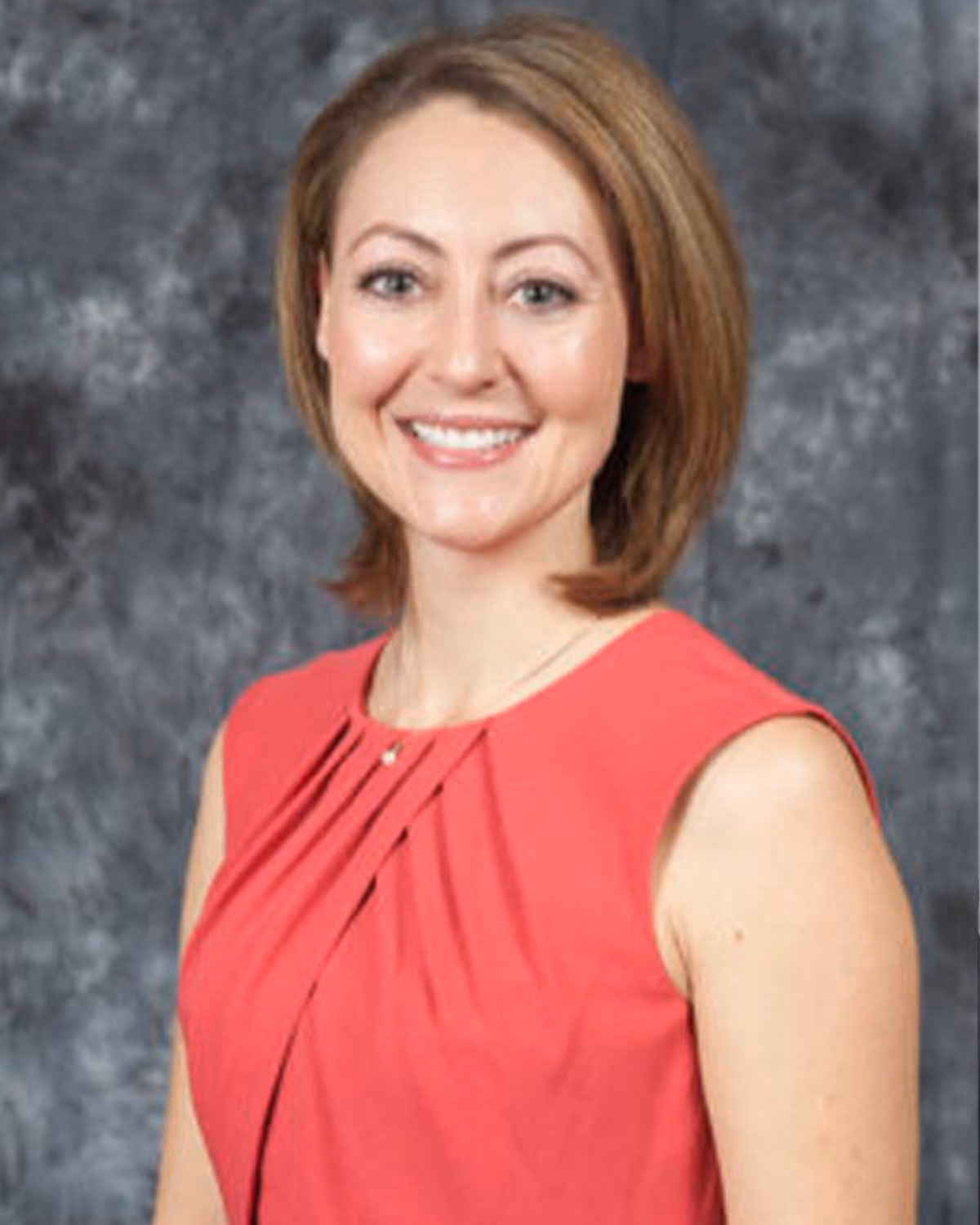 Lindsey gwozdz headshot