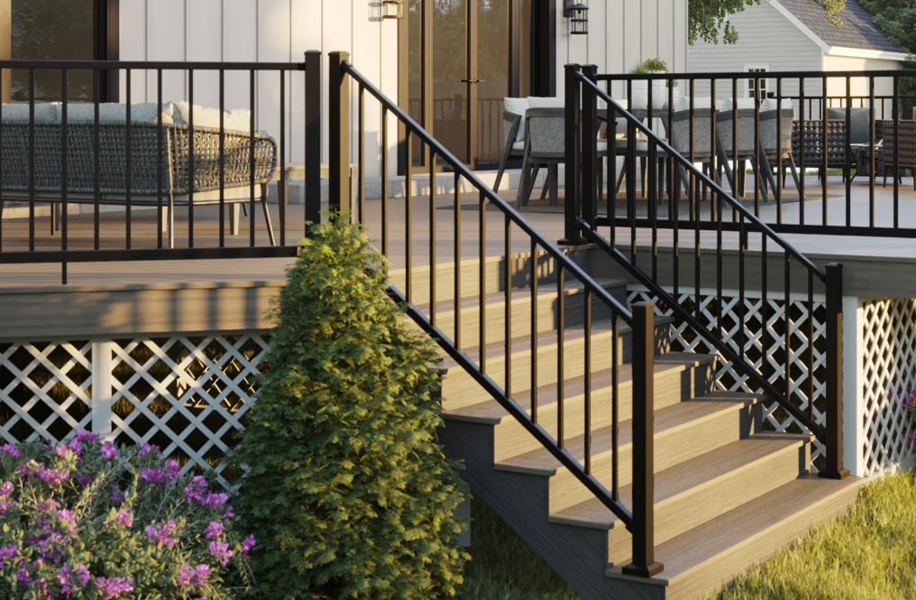Aluminum railings - Trex
