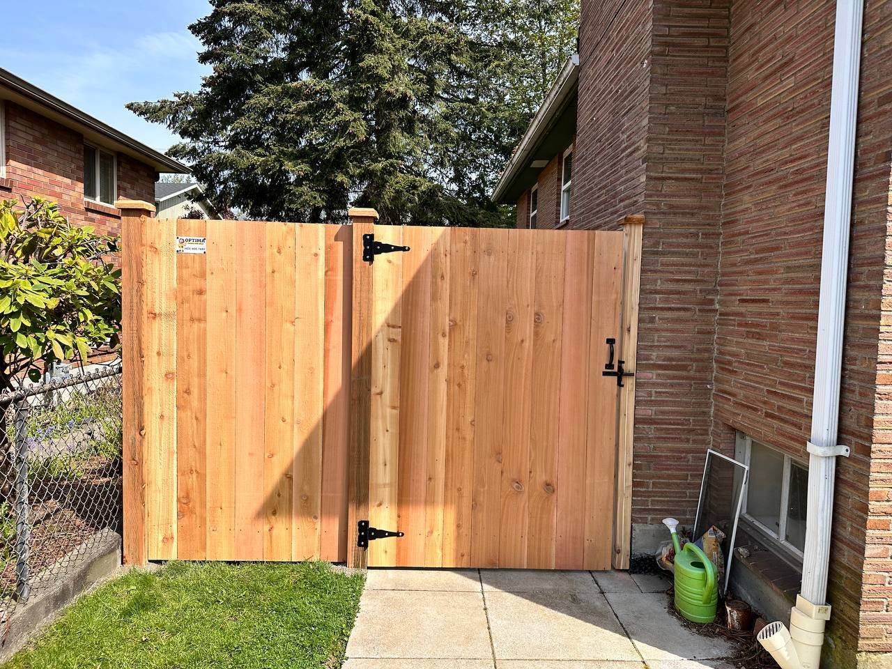 Estate Fence Photo Gallery (15)