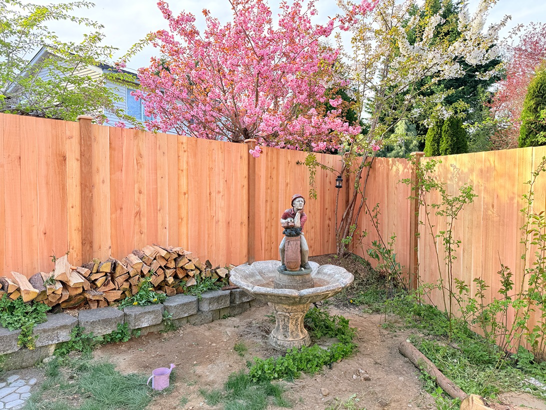 Estate Fence Photo Gallery (1)