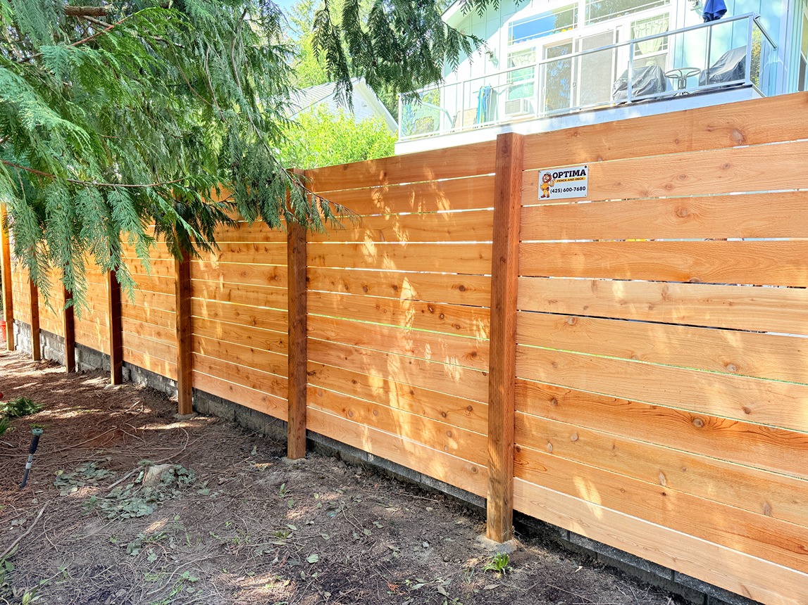 Horizontal Wood Fence Gallery (16)