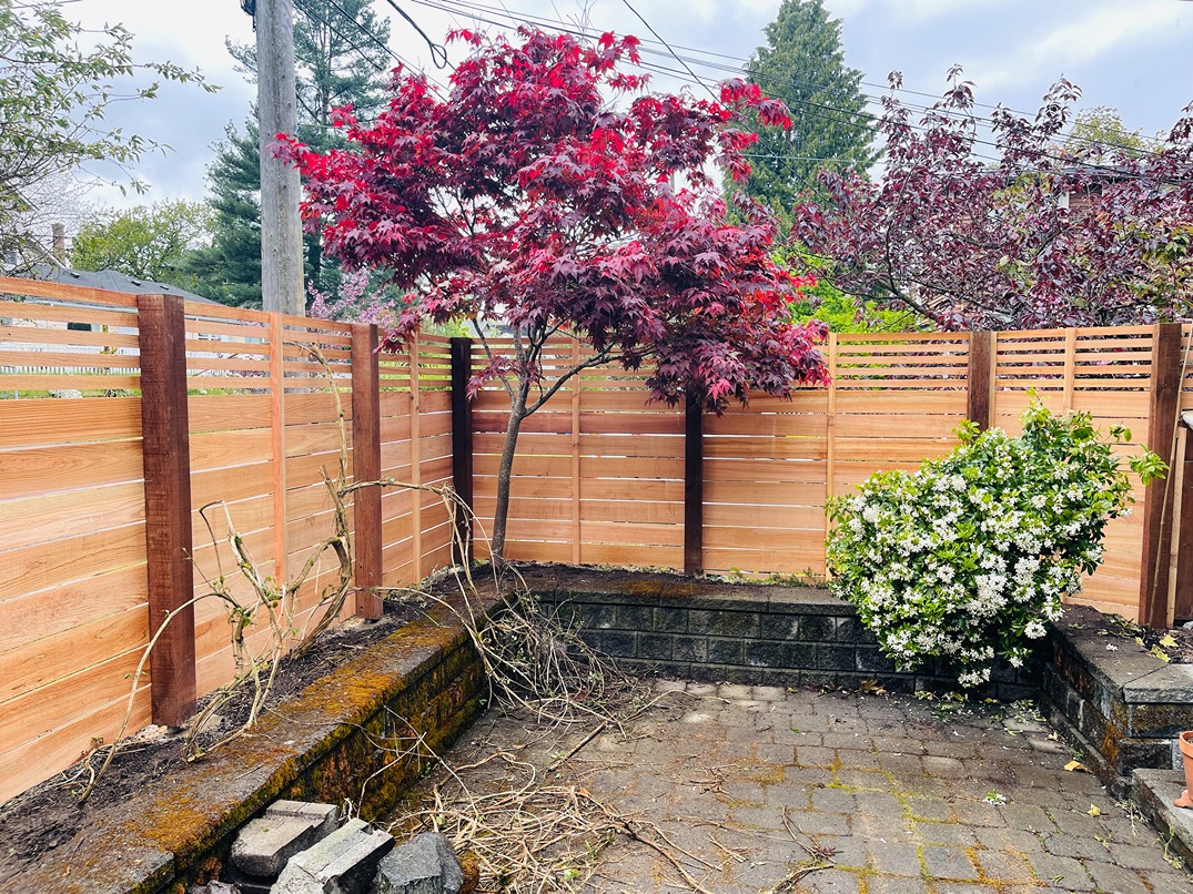 Horizontal Wood Fence Gallery (7)