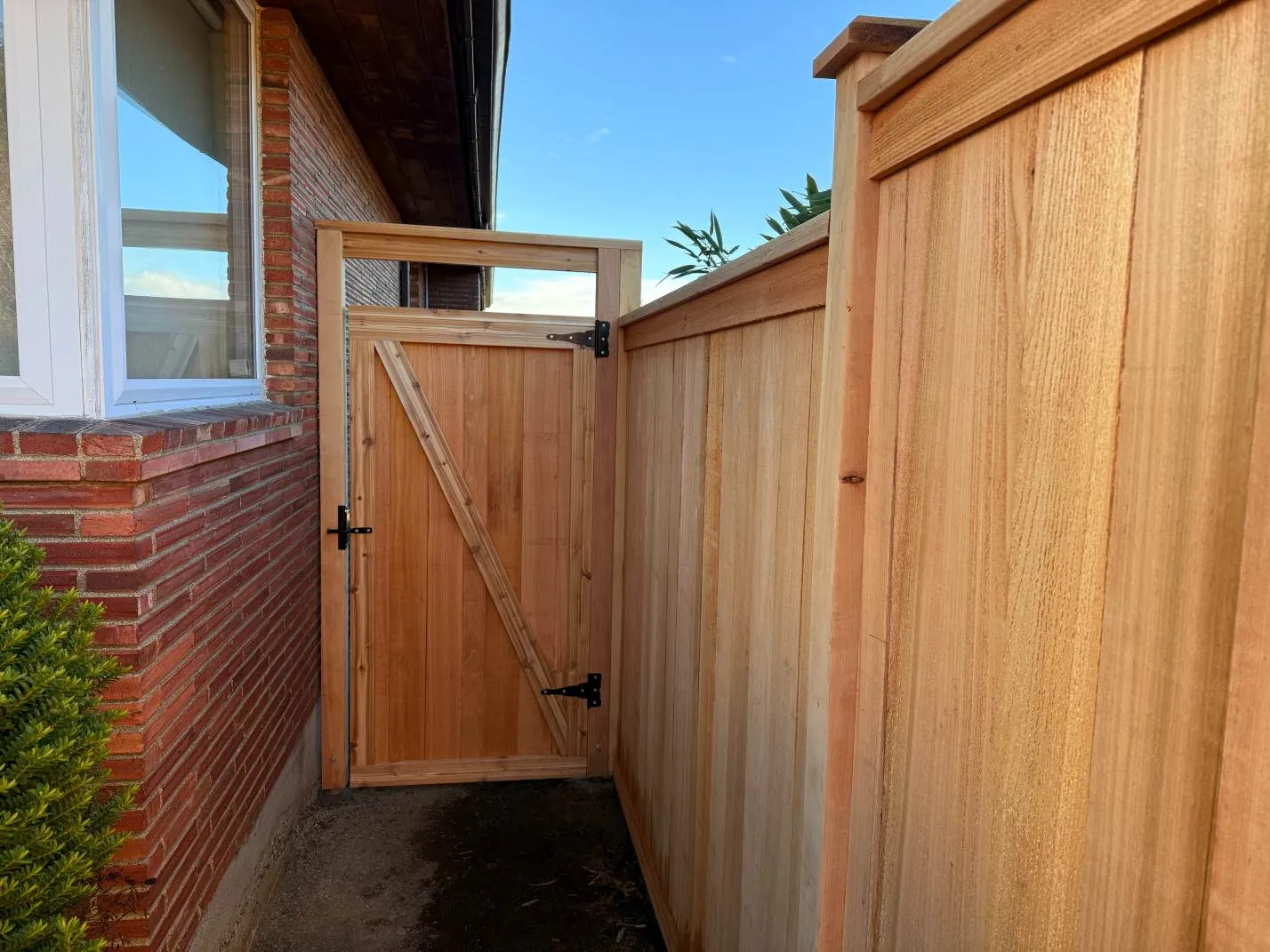 Custom Cedar Fence Installation in Seattle After Image