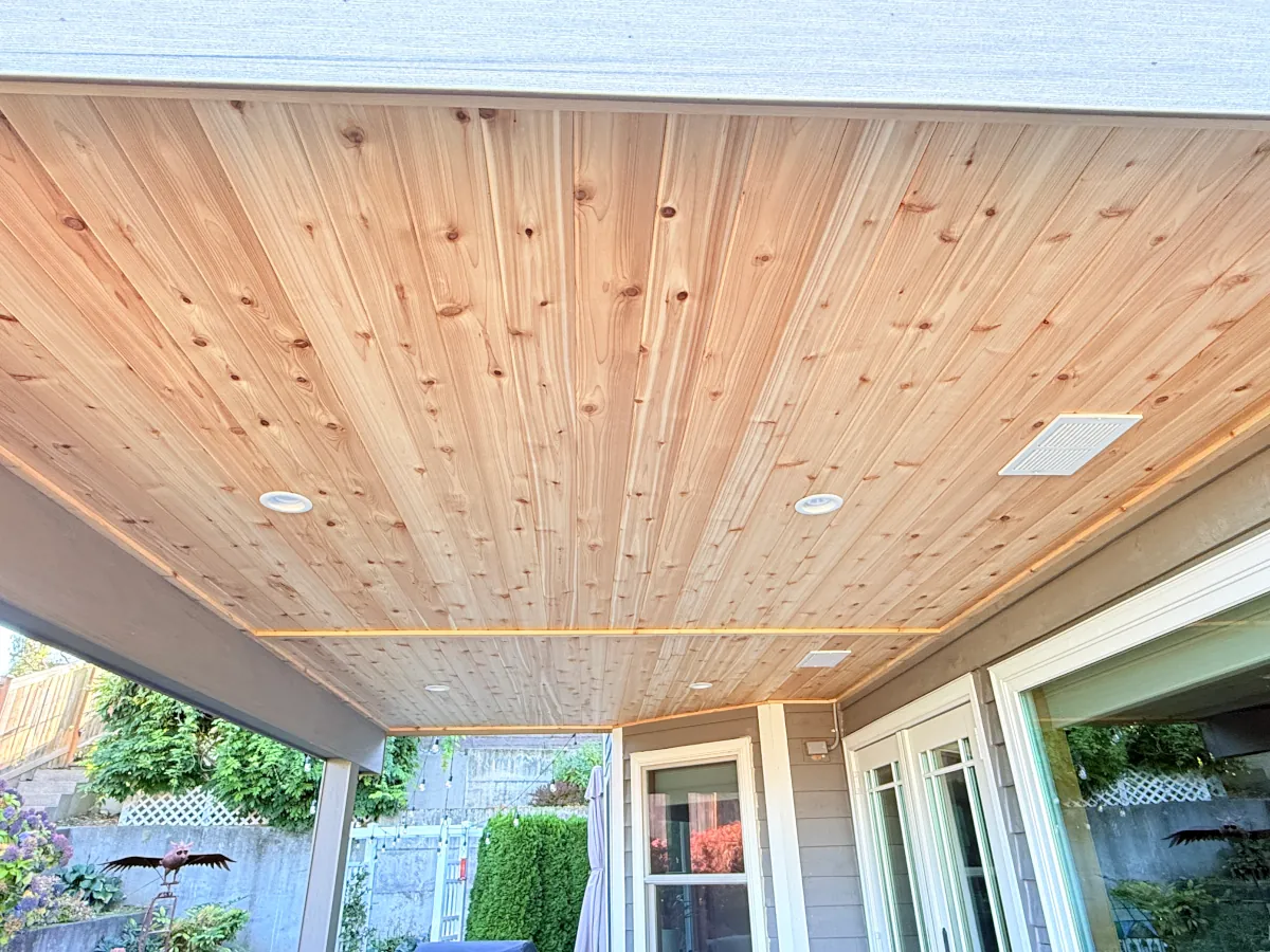 Ceiling detail beneath the balcony deck