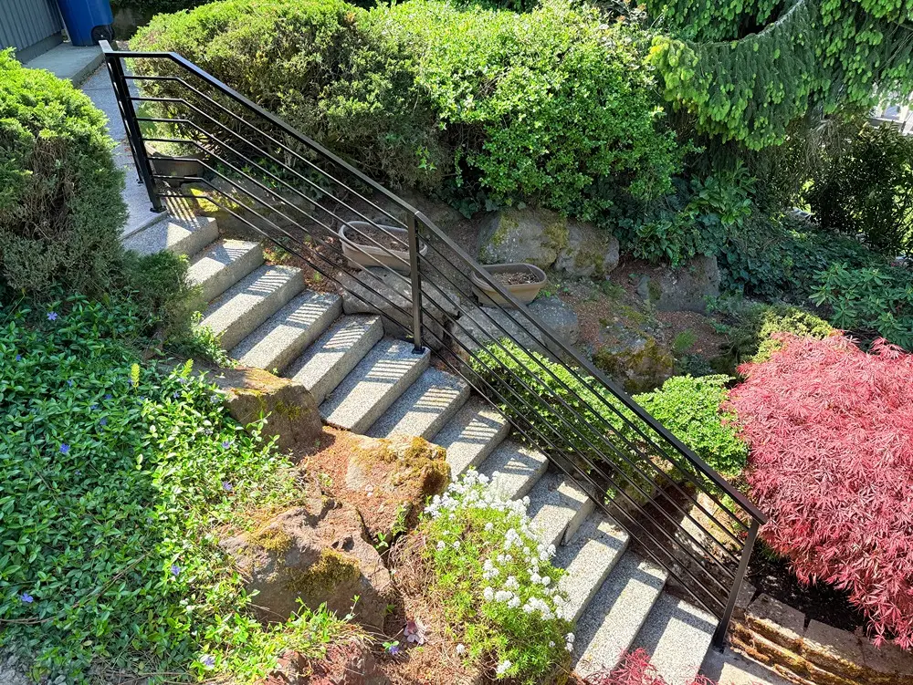 Custom Second Story Deck Project in Mercer Island, WA Image 