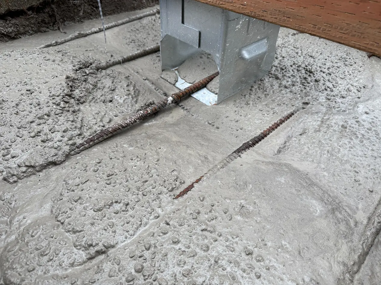 Custom Second Story Deck Project in Mercer Island, WA Image 