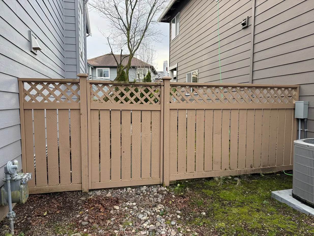 Full Panel Cedar Fence Project in Snoqualmie, WA Before