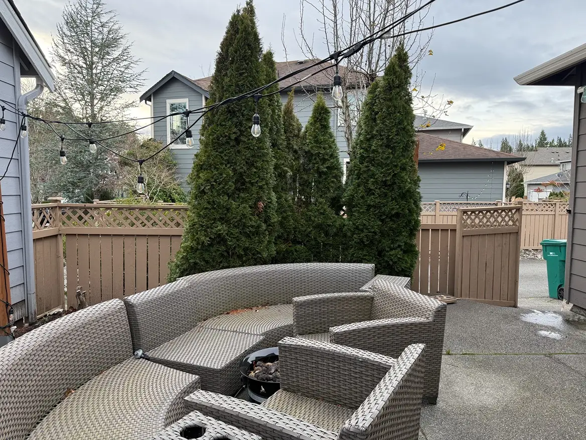Full Panel Cedar Fence Project in Snoqualmie, WA Before