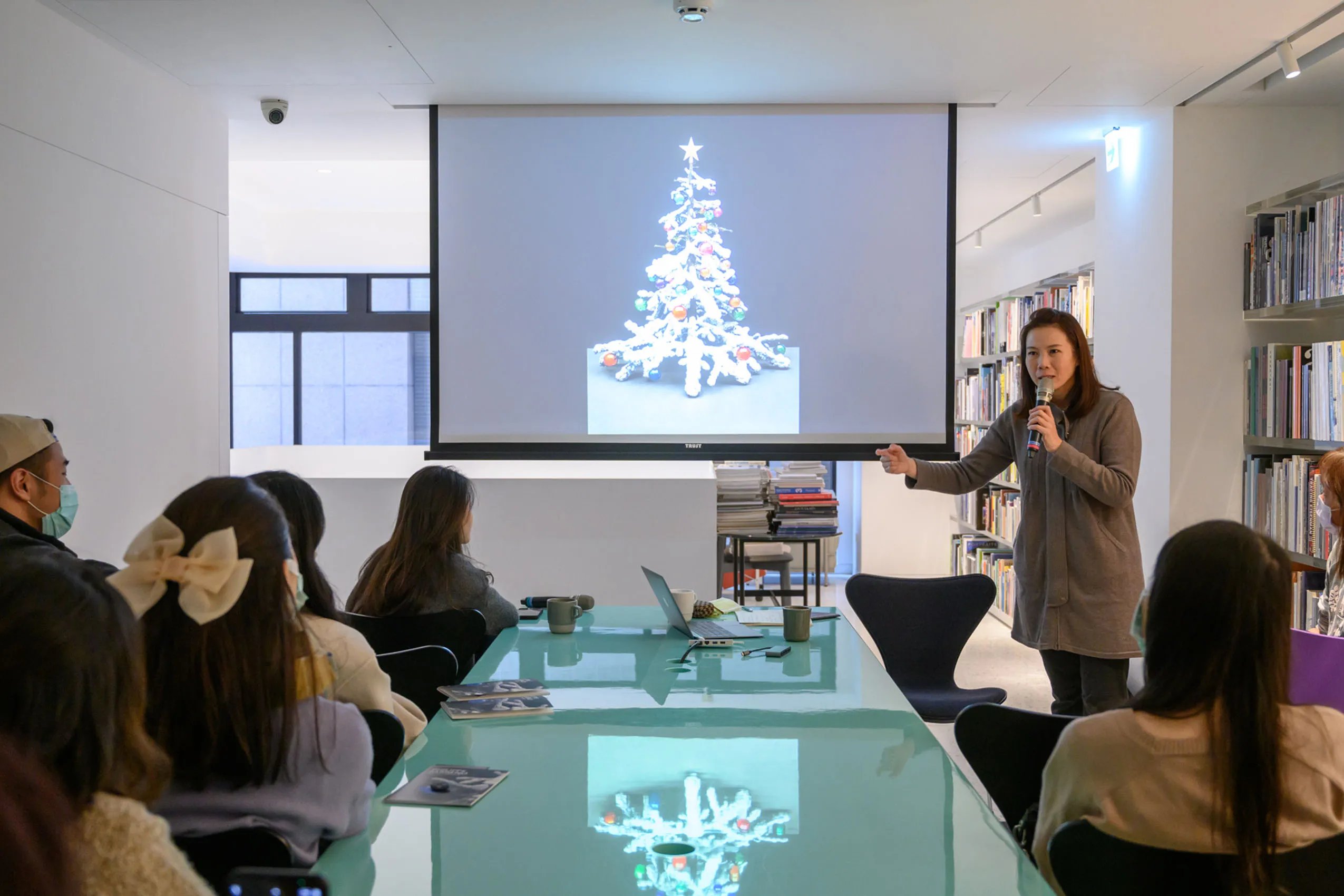 Courtesy Winsing Arts Foundation. Photo © ANPIS FOTO