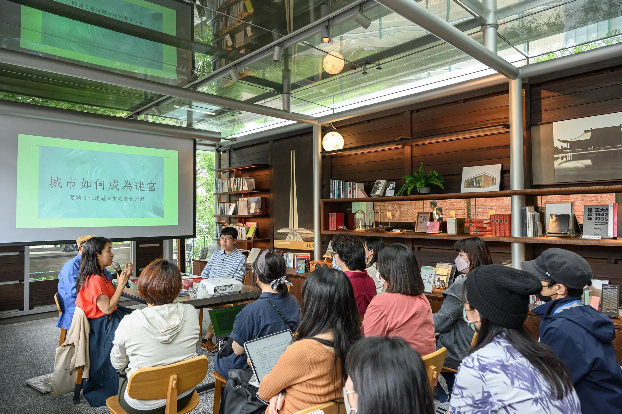 Courtesy Winsing Arts Foundation. Photo © ANPIS FOTO