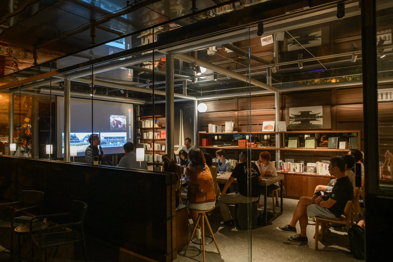 Courtesy Winsing Arts Foundation. Photo © ANPIS FOTO