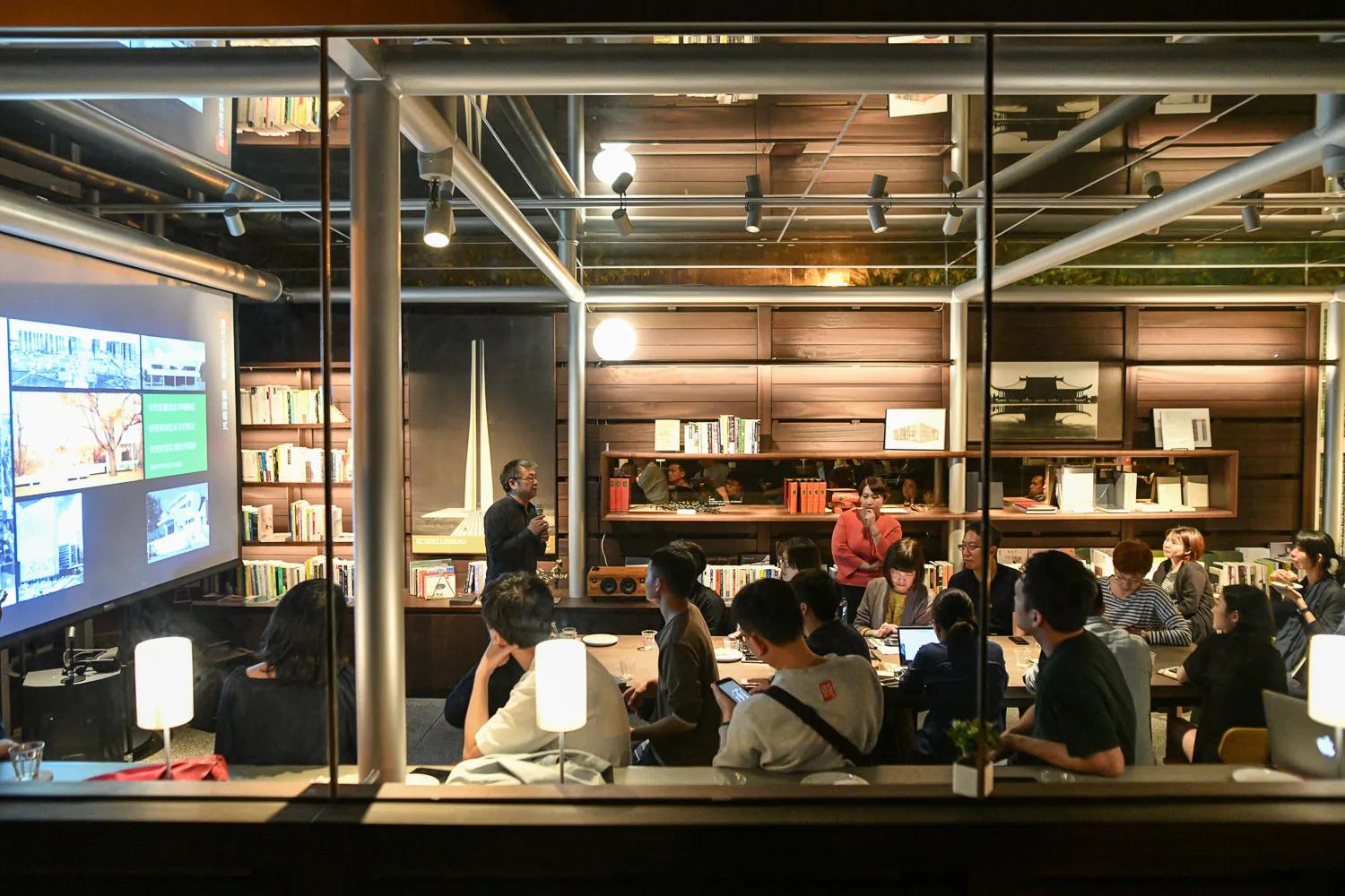 Courtesy Winsing Arts Foundation. Photo © ANPIS FOTO