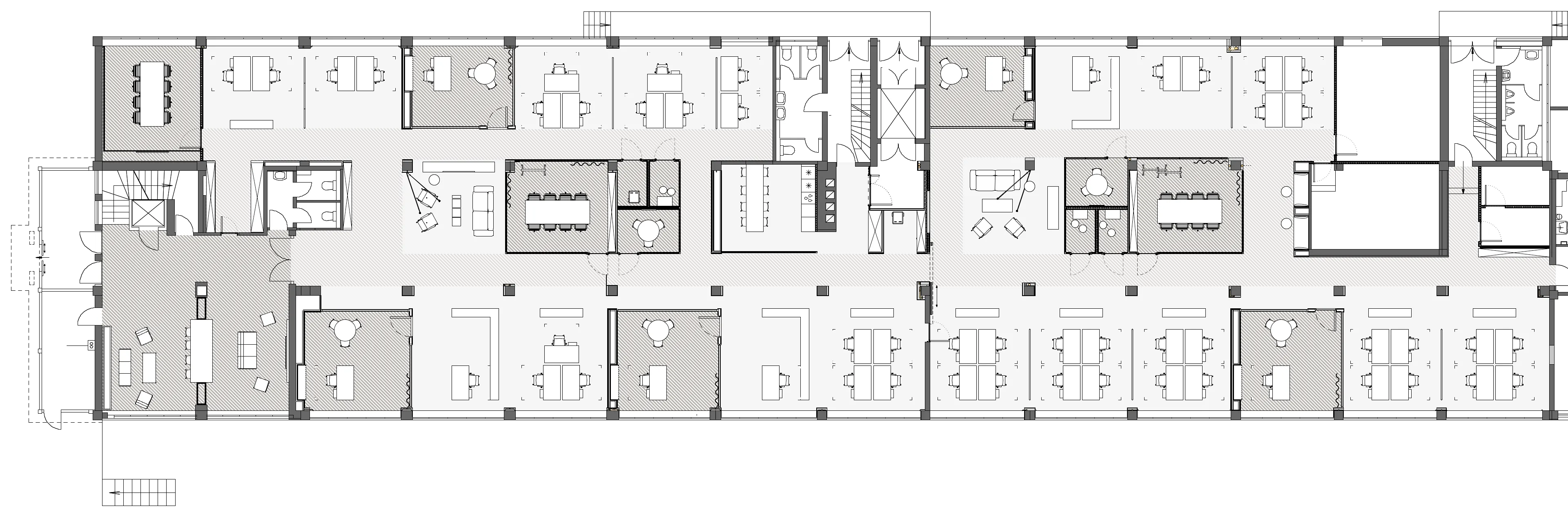 Grundriss eines modernen Büros mit mehreren Arbeitsbereichen, Besprechungsräumen, Lounge-Bereichen und Sanitäranlagen.