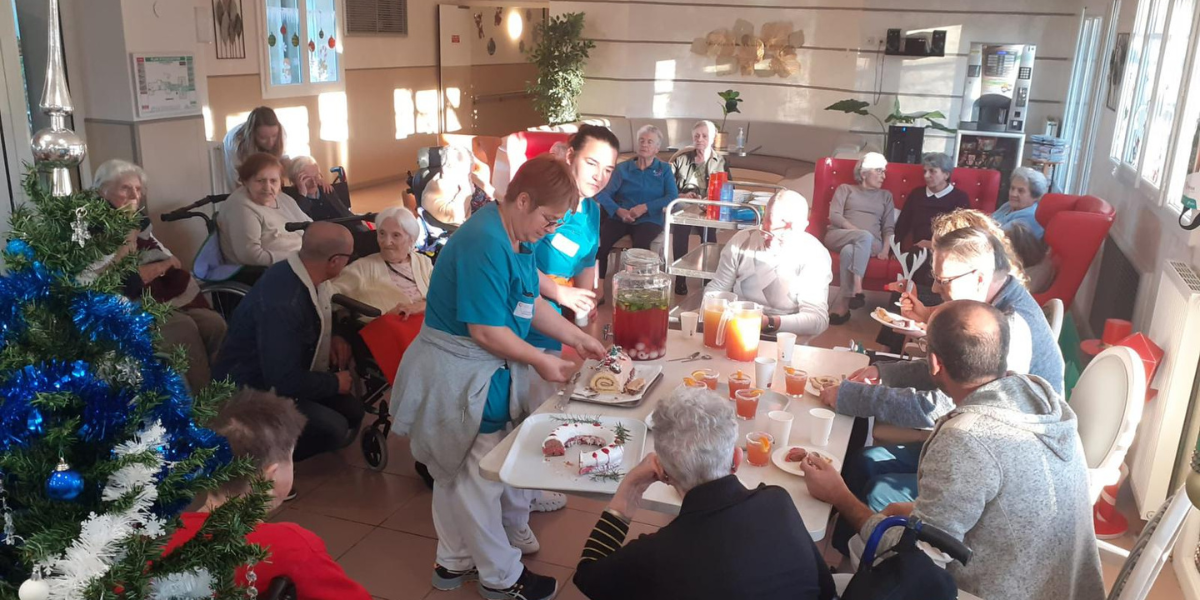Un goûter presque parfait à l’EHPAD