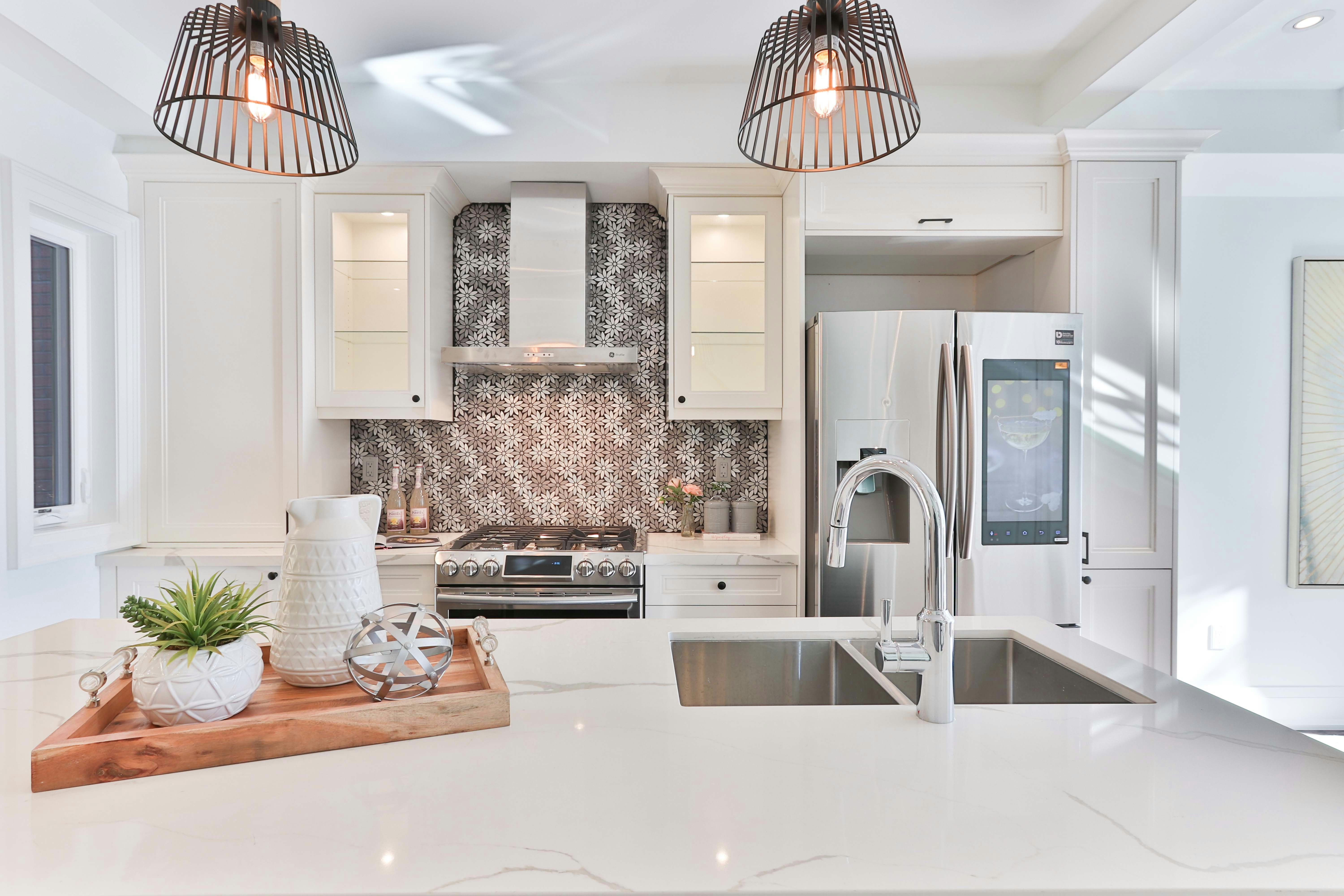 Keeping your home spotless can feel like a full-time job. Between work, family, and daily responsibilities, it’s easy for cleaning tasks to pile up. That’s where Best Clean KC comes in. We provide reliable, detailed, and affordable house cleaning services in Johnson County, Kansas so you can enjoy more free time and a sparkling clean home.