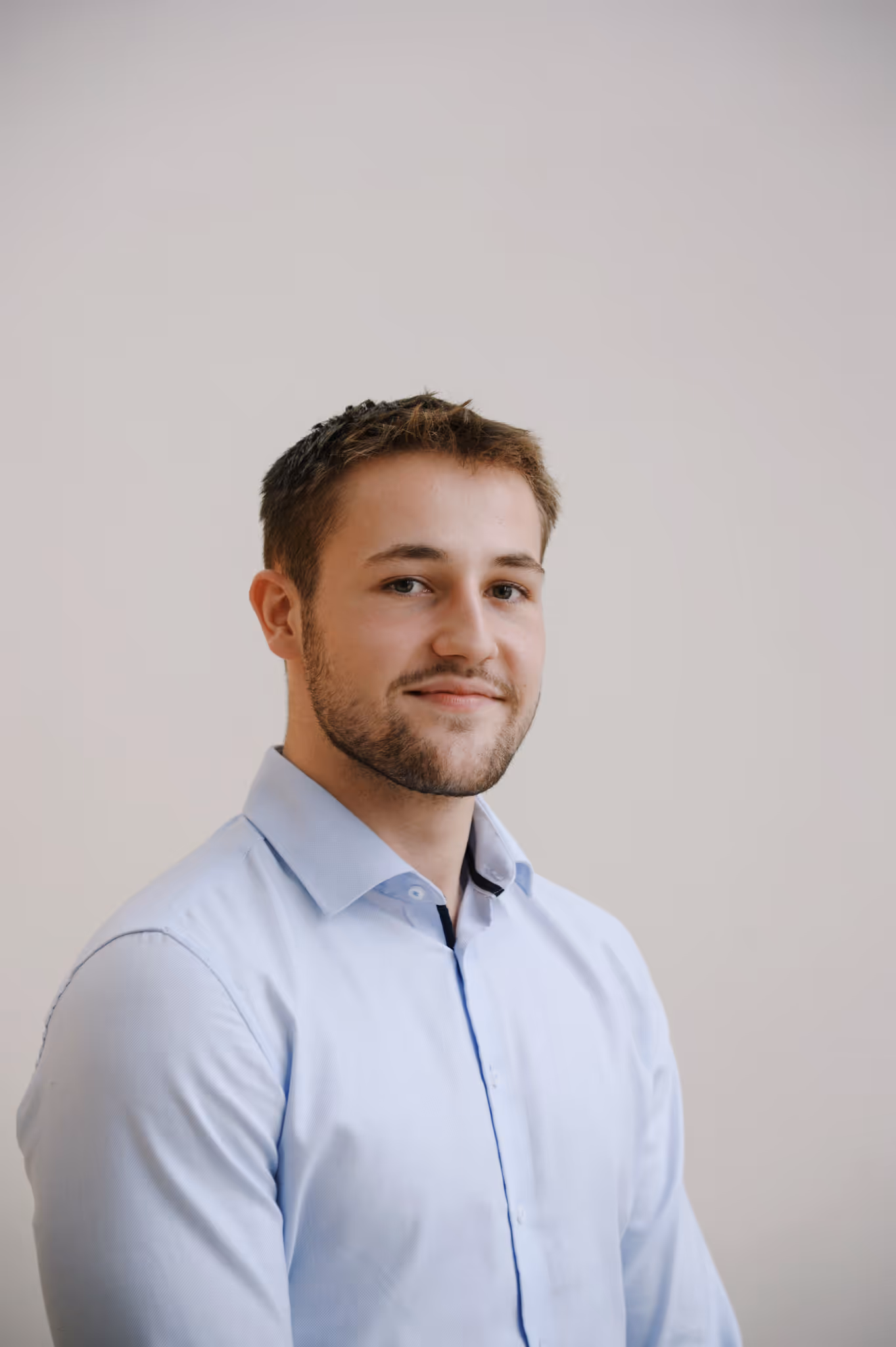 Ein Bild von Lion Sarugg, dem Head of Legal bei GFS.