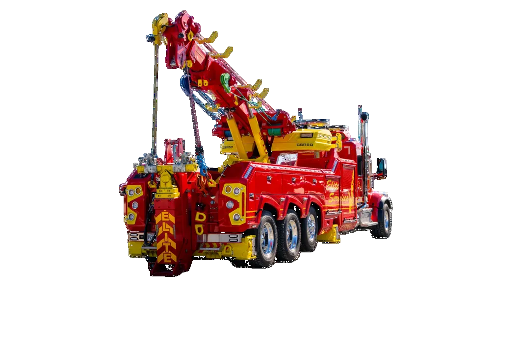 Recovery Truck Rear Angle With Boom