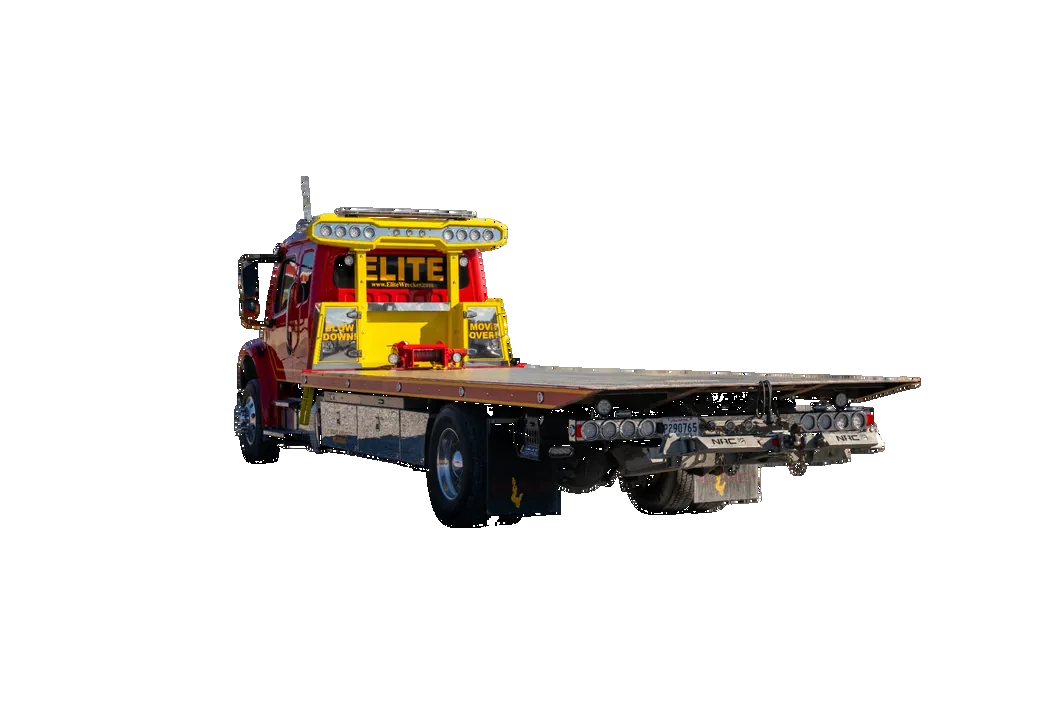 Tow Truck Rear Corner With Flatbed