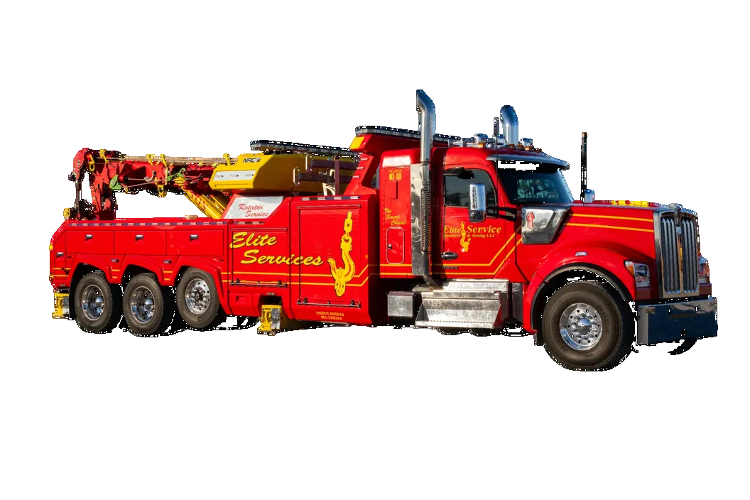 Heavy Recovery Truck With Chrome Stacks